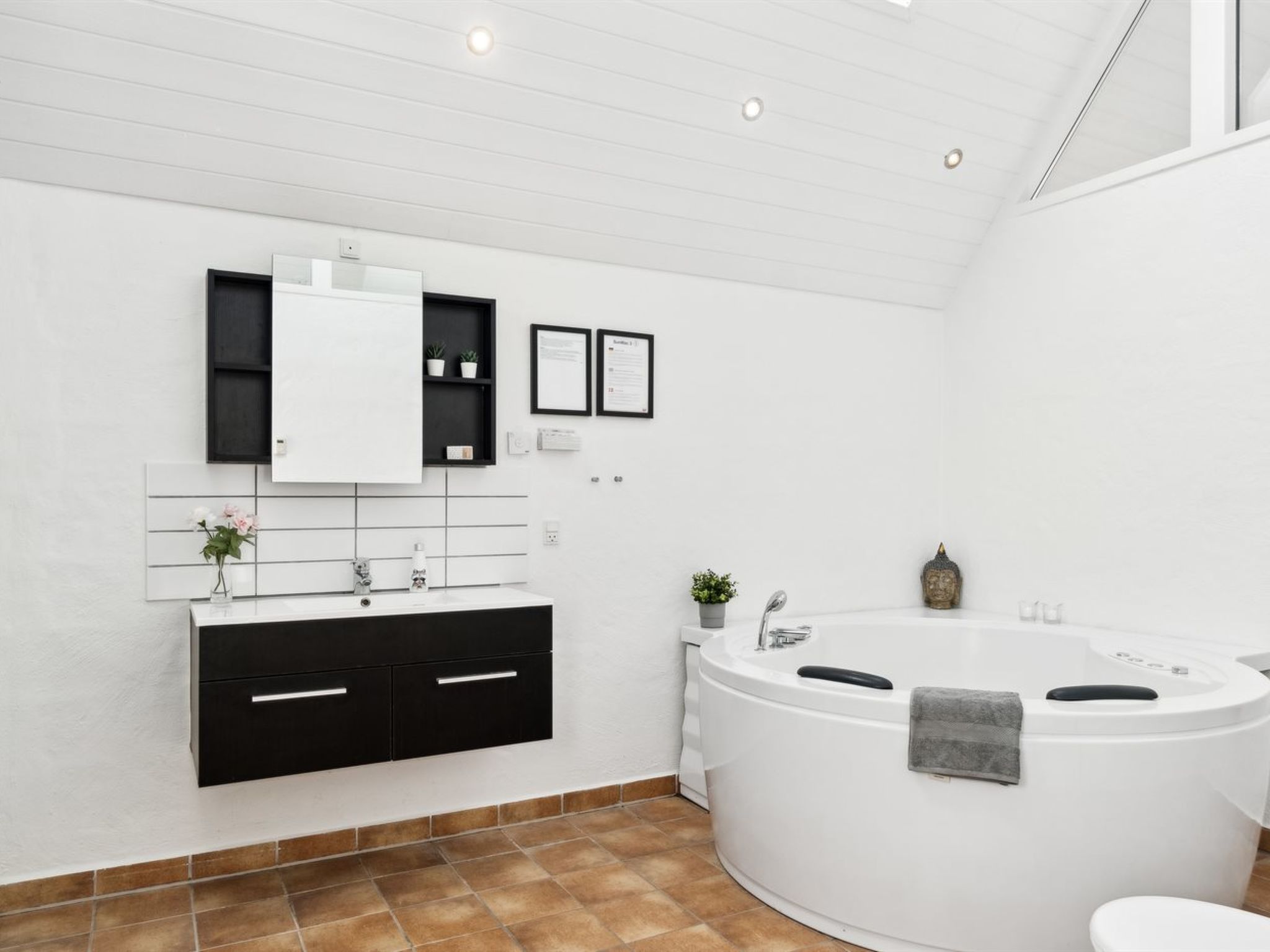 "Fania" - 500m from the sea - Binnen
