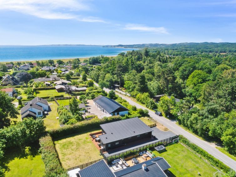 Op 350 m van zee: ruim vakantiehuis voor 8 personen in Ebeltoft in Ebeltoft