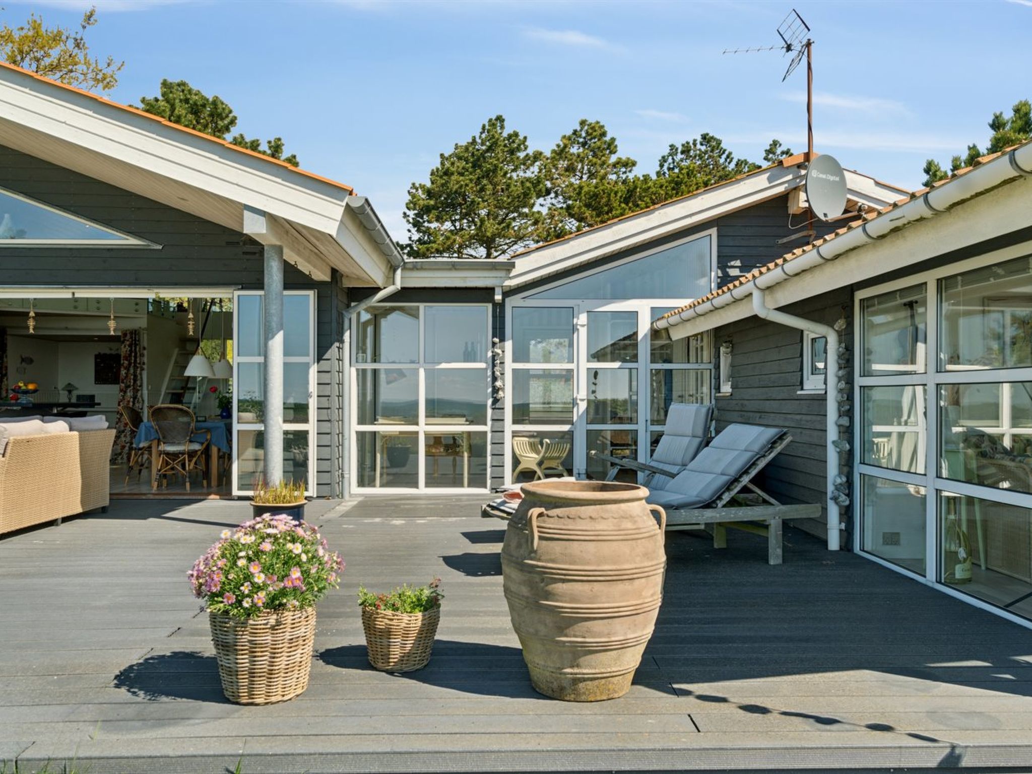 "Hening" - 50m from the sea - Buiten