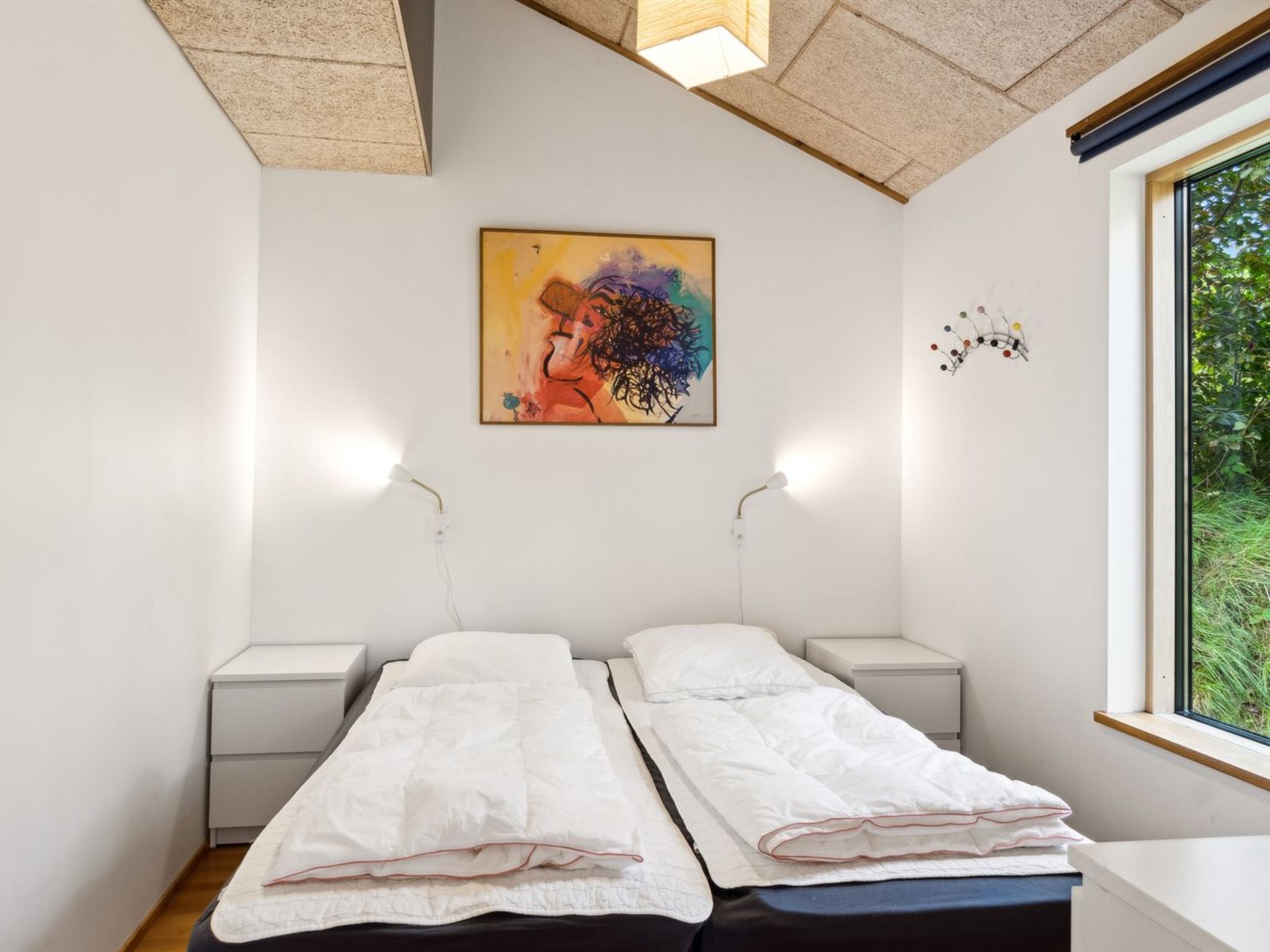 "Alfhild" - 30m from the sea - Binnen