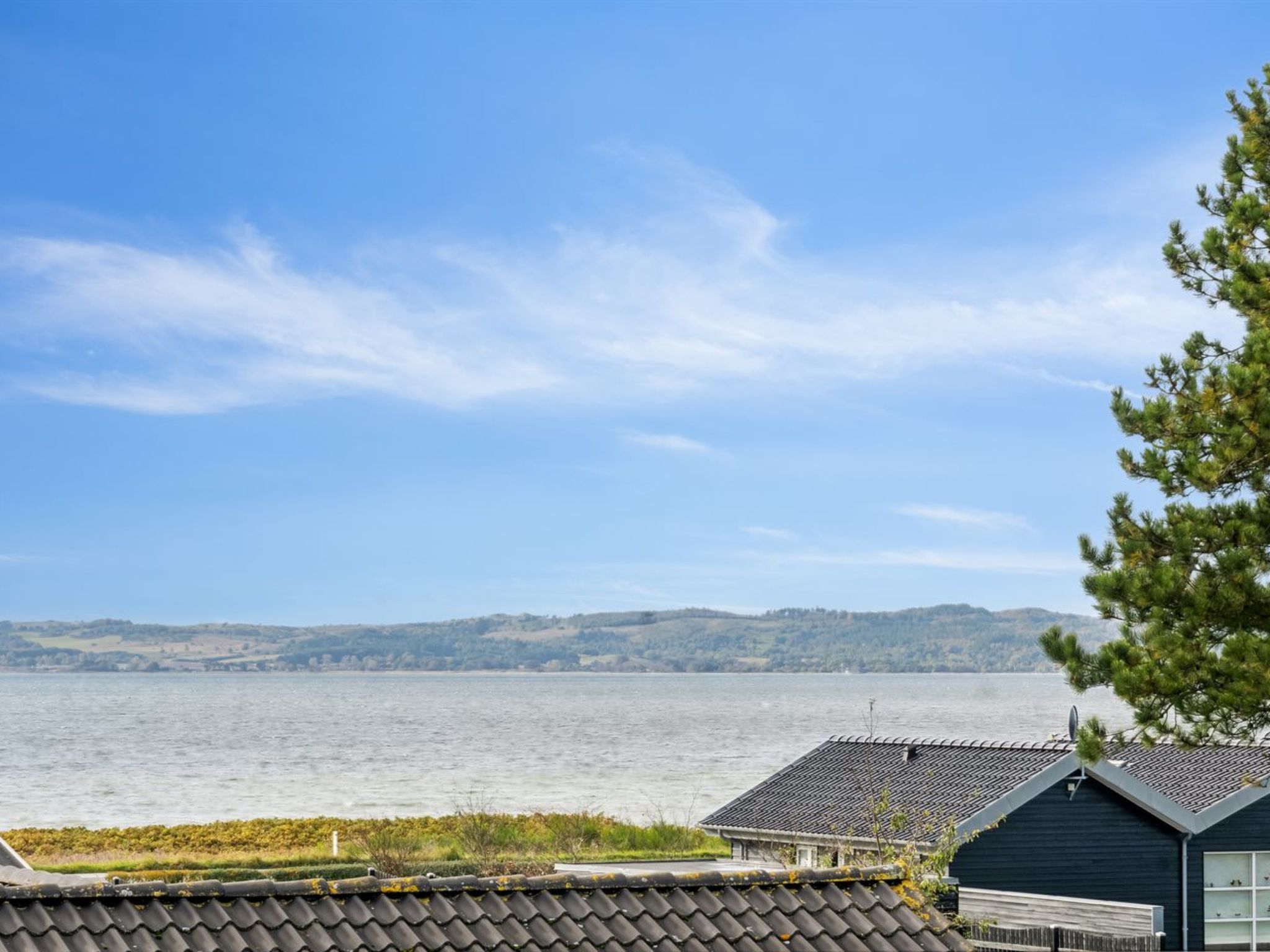 "Elmeri" - 200m from the sea - Buiten