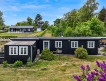 "Blomma" - 1km from the sea