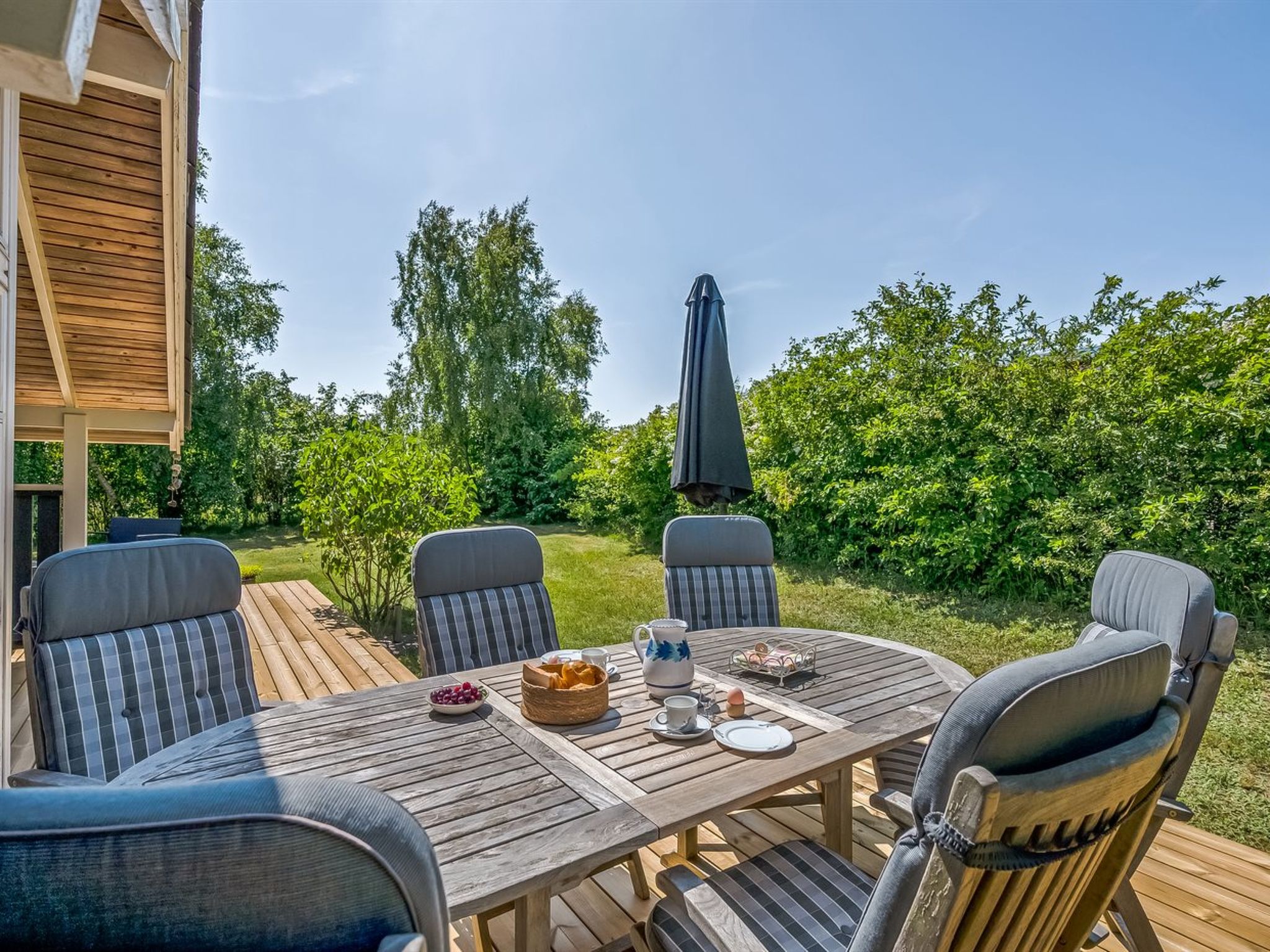 "Leeve" - 1.3km from the sea-Dehors