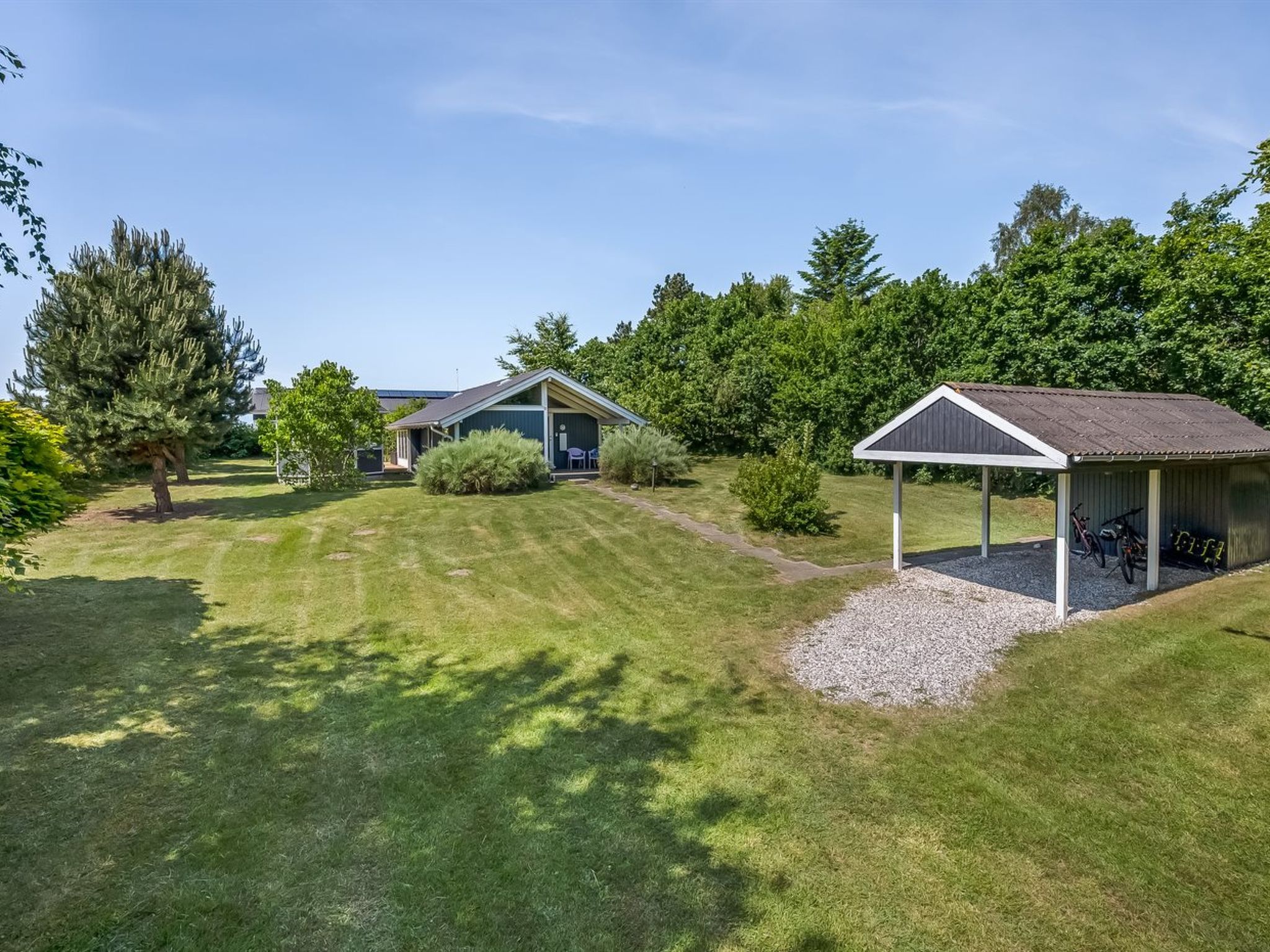 "Leeve" - 1.3km from the sea-Dehors