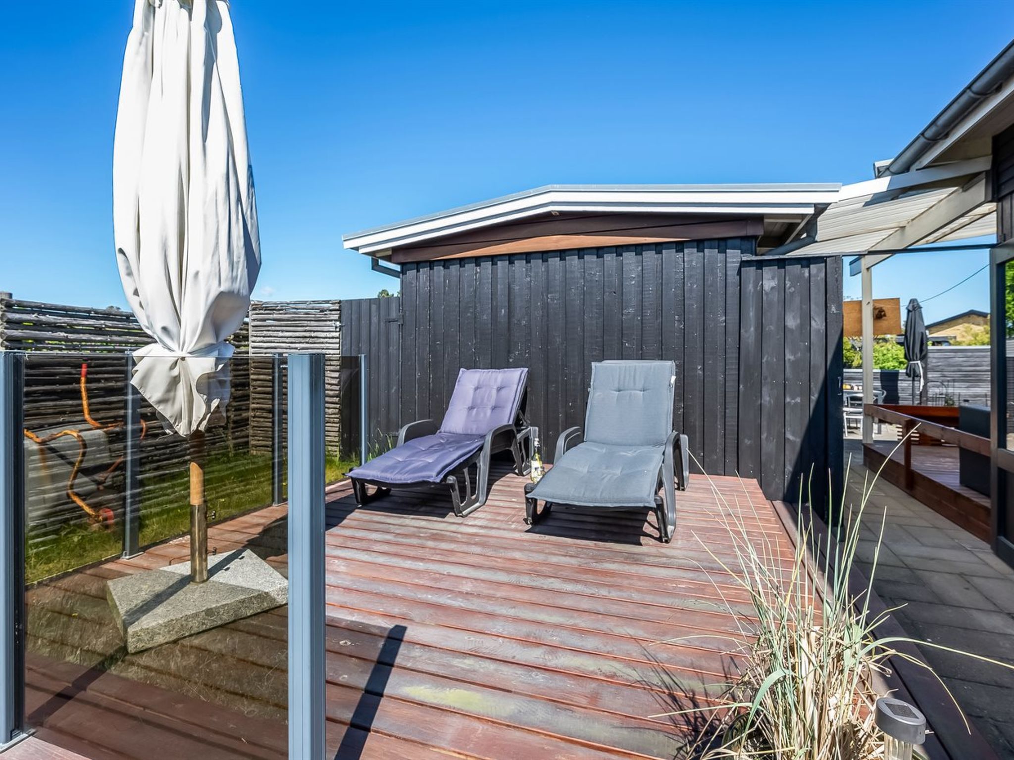 "Soini" - 50m from the sea-Dehors