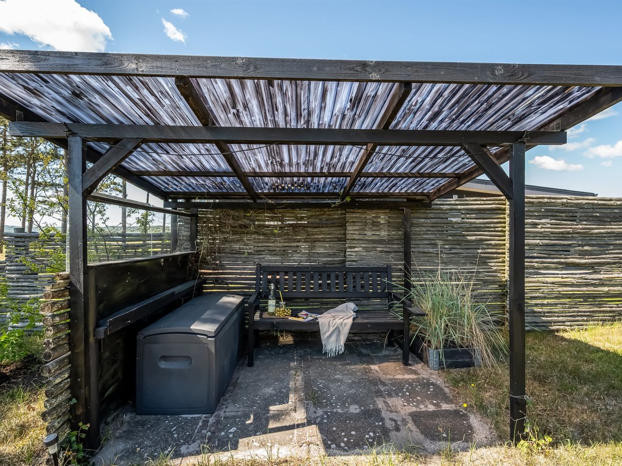 "Soini" - 50m from the sea-Dehors