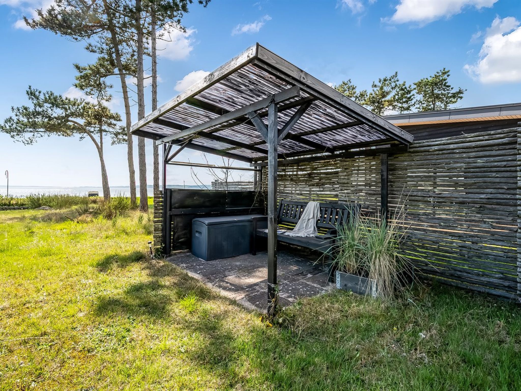 "Soini" - 50m from the sea-Dehors