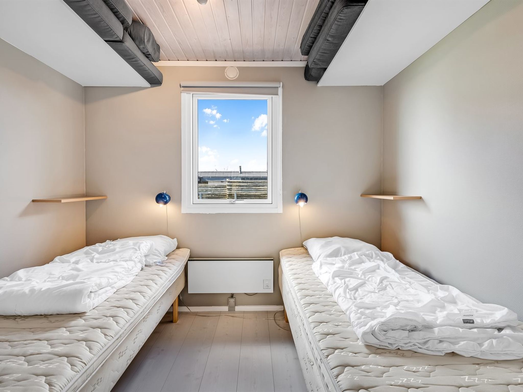 "Soini" - 50m from the sea - Binnen