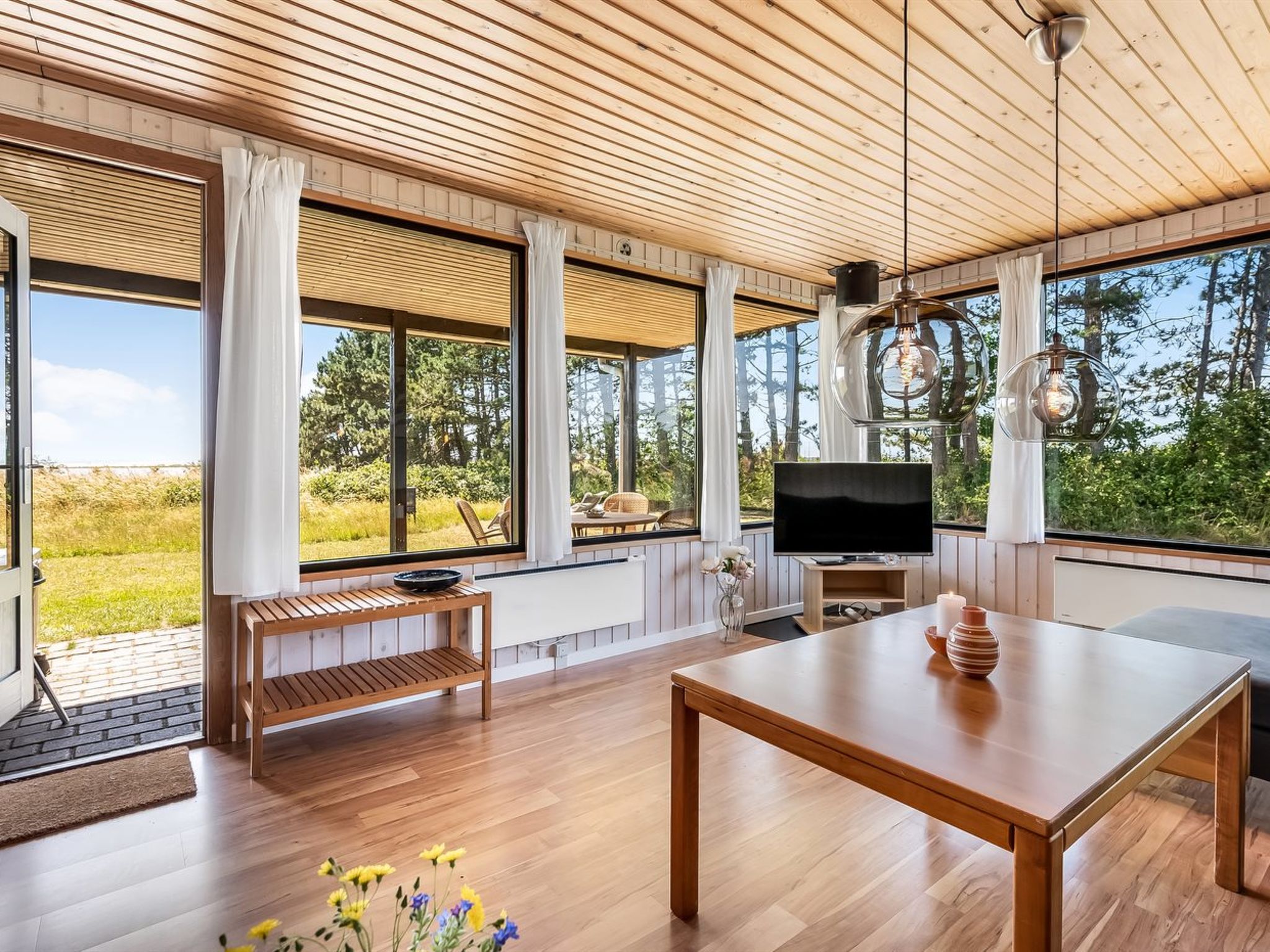 "Tatianna" - 100m from the sea-Inside
