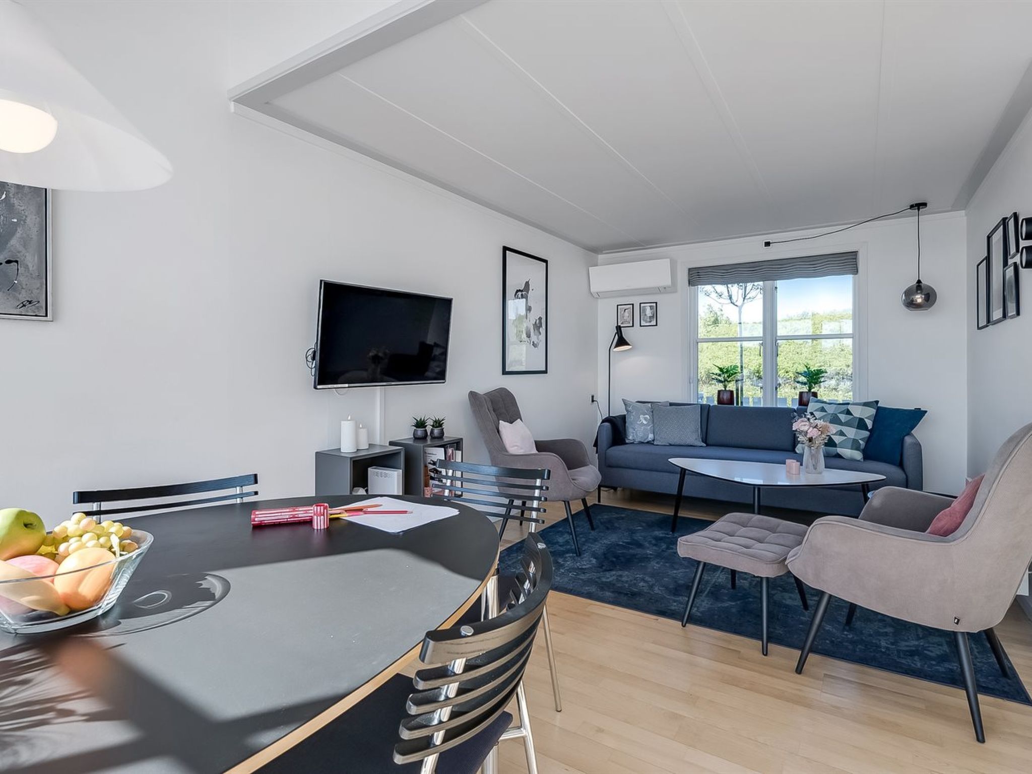 "Thorbergh" - 10m from the sea-Inside