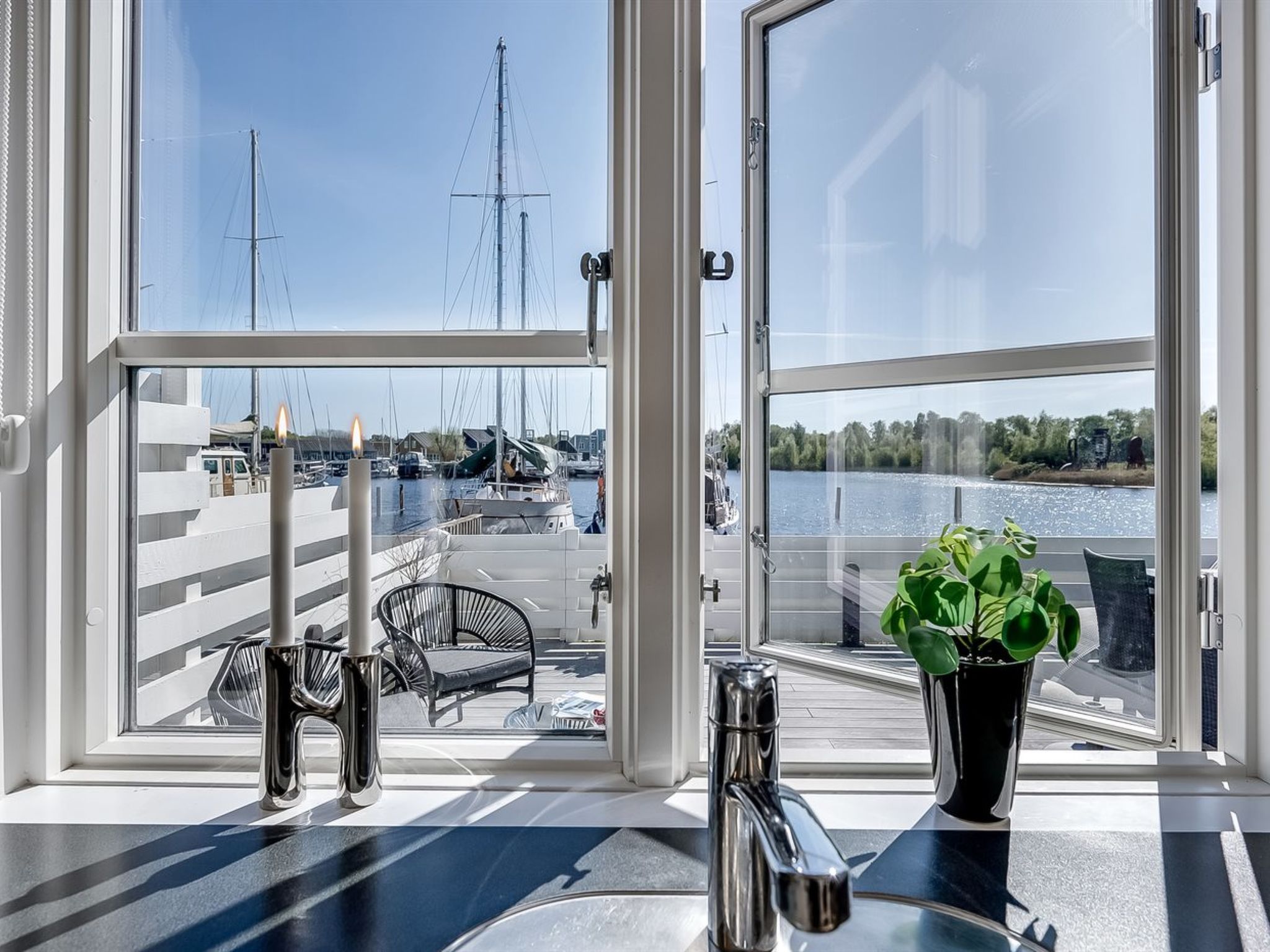 "Thorbergh" - 10m from the sea-Outside