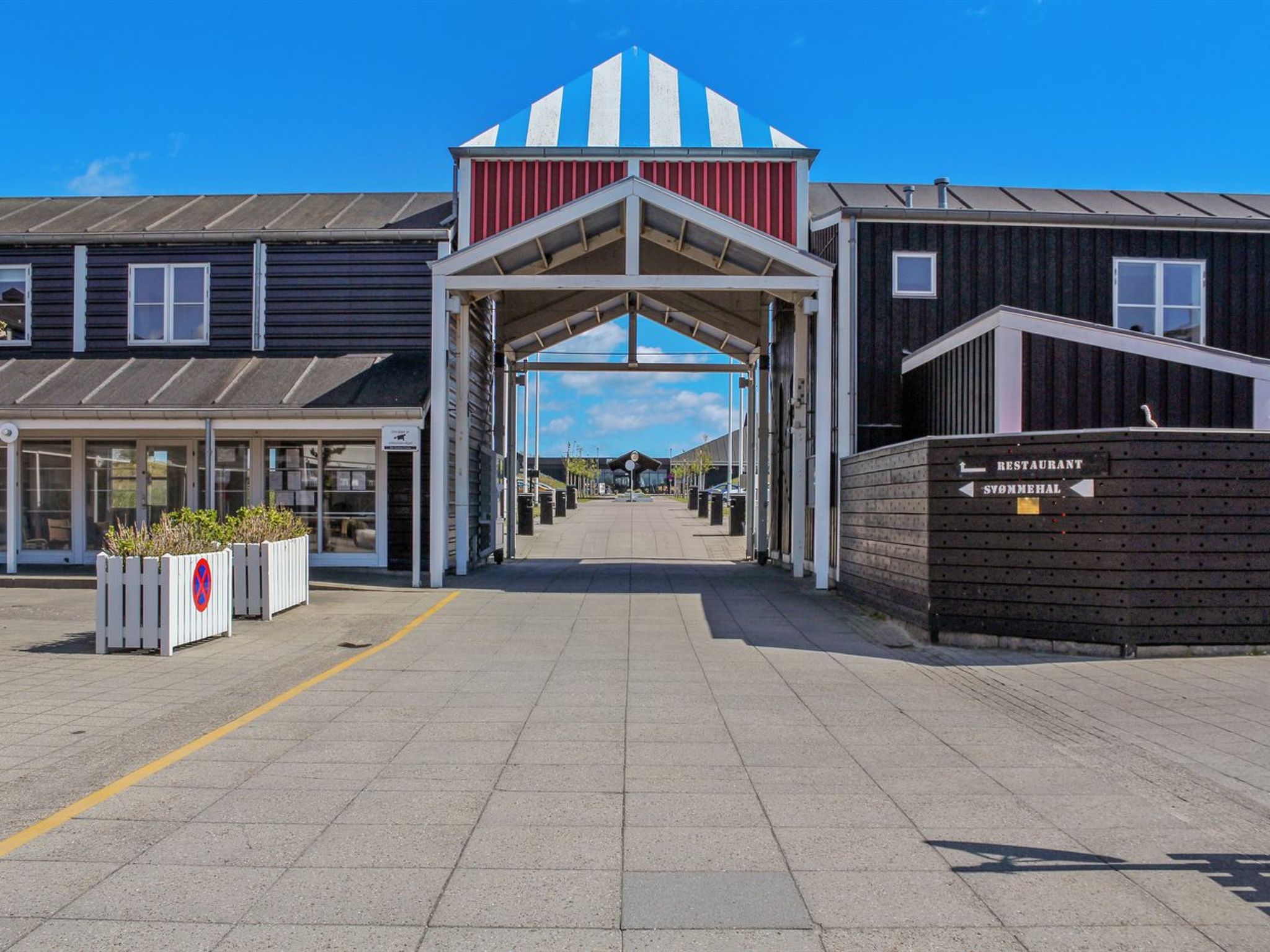 "Thorbergh" - 10m from the sea-Outside