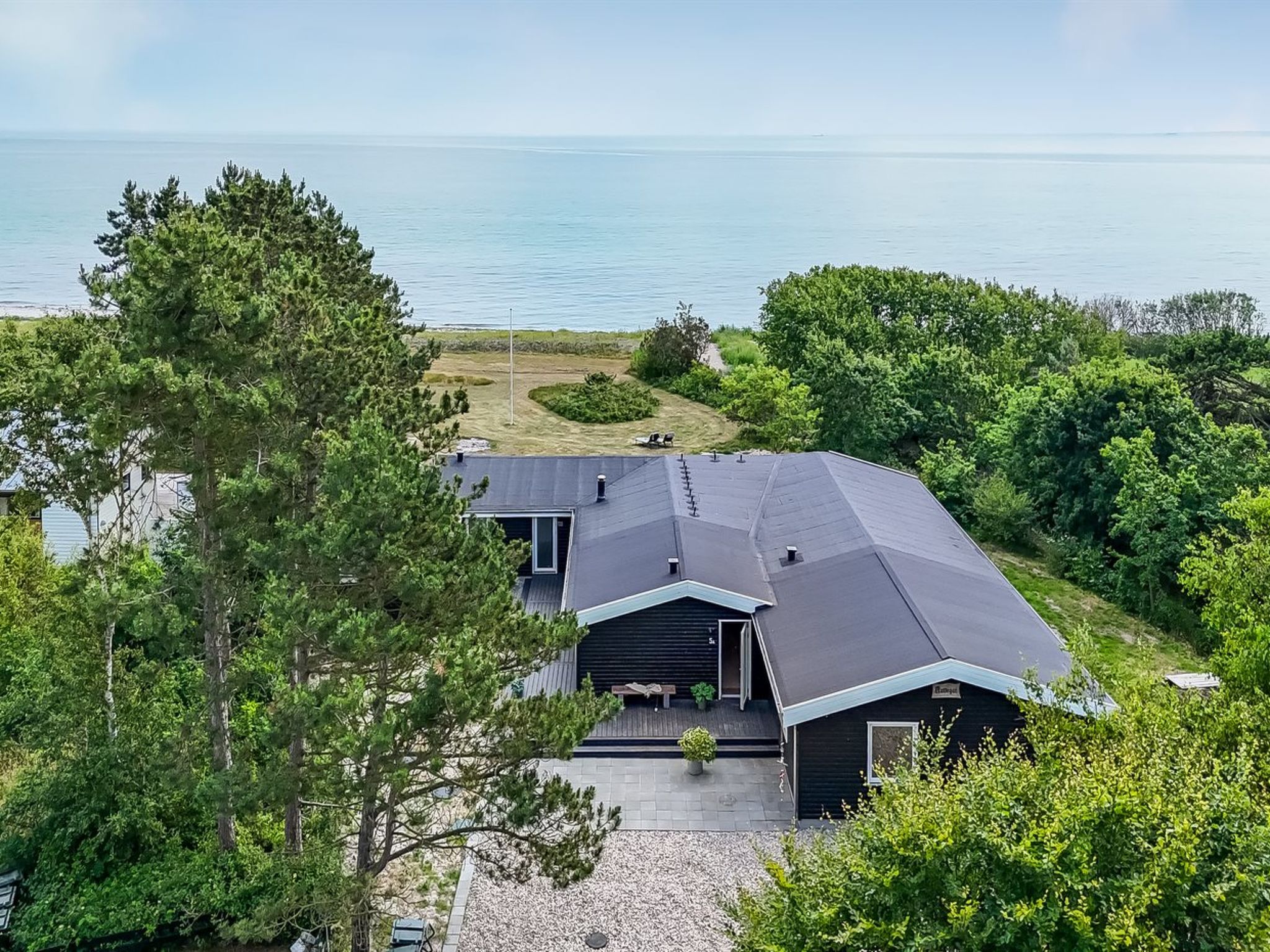 "Donka" - 25m from the sea
