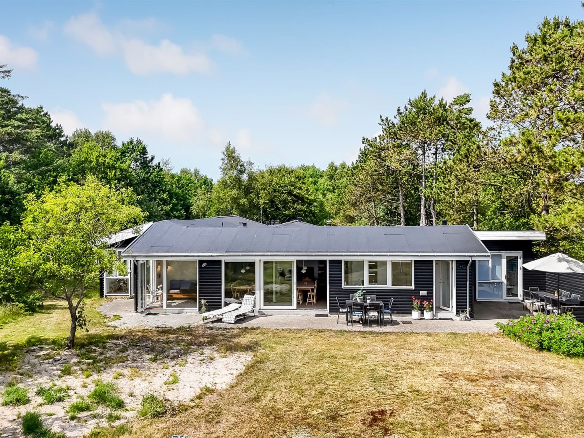 "Donka" - 25m from the sea - Buiten