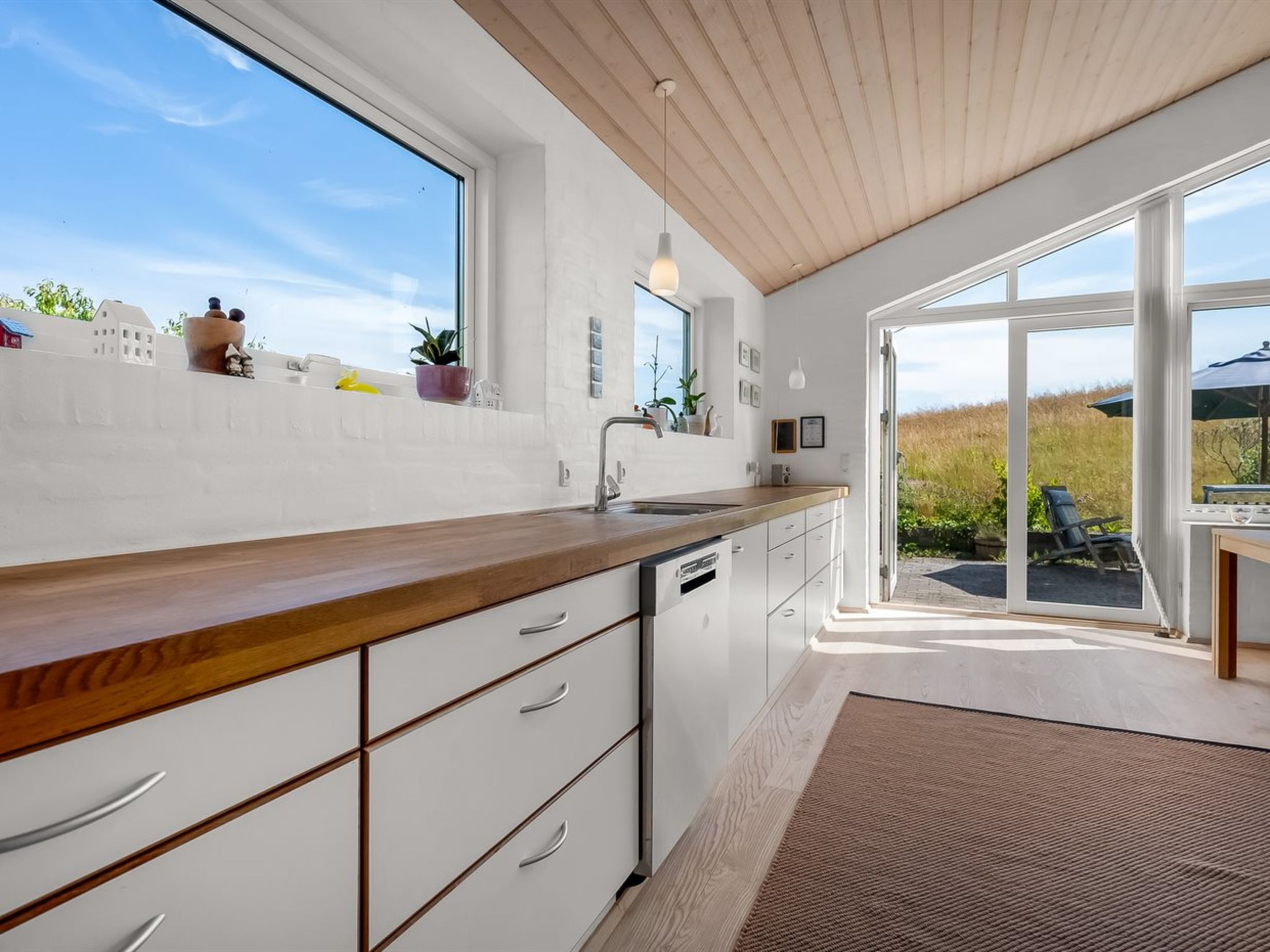 "Idalia" - 600m from the sea-Inside
