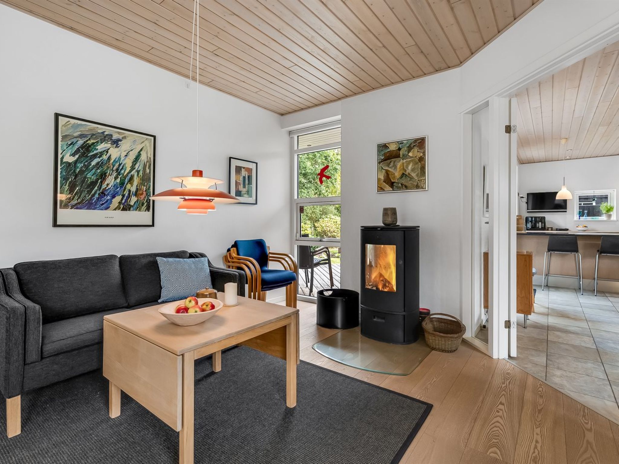 "Jyrki" - 100m from the sea-Drinnen