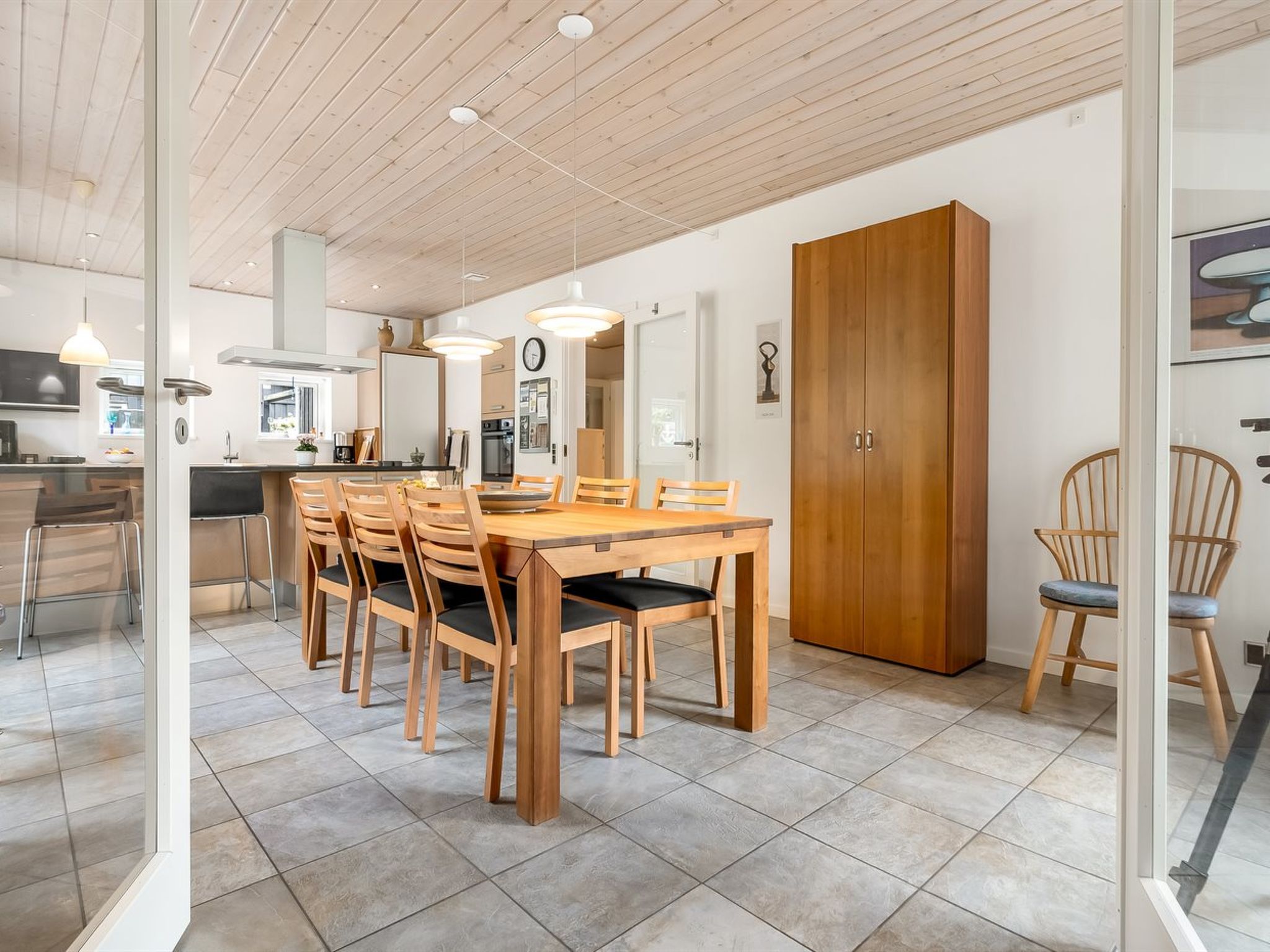 "Jyrki" - 100m from the sea-Drinnen