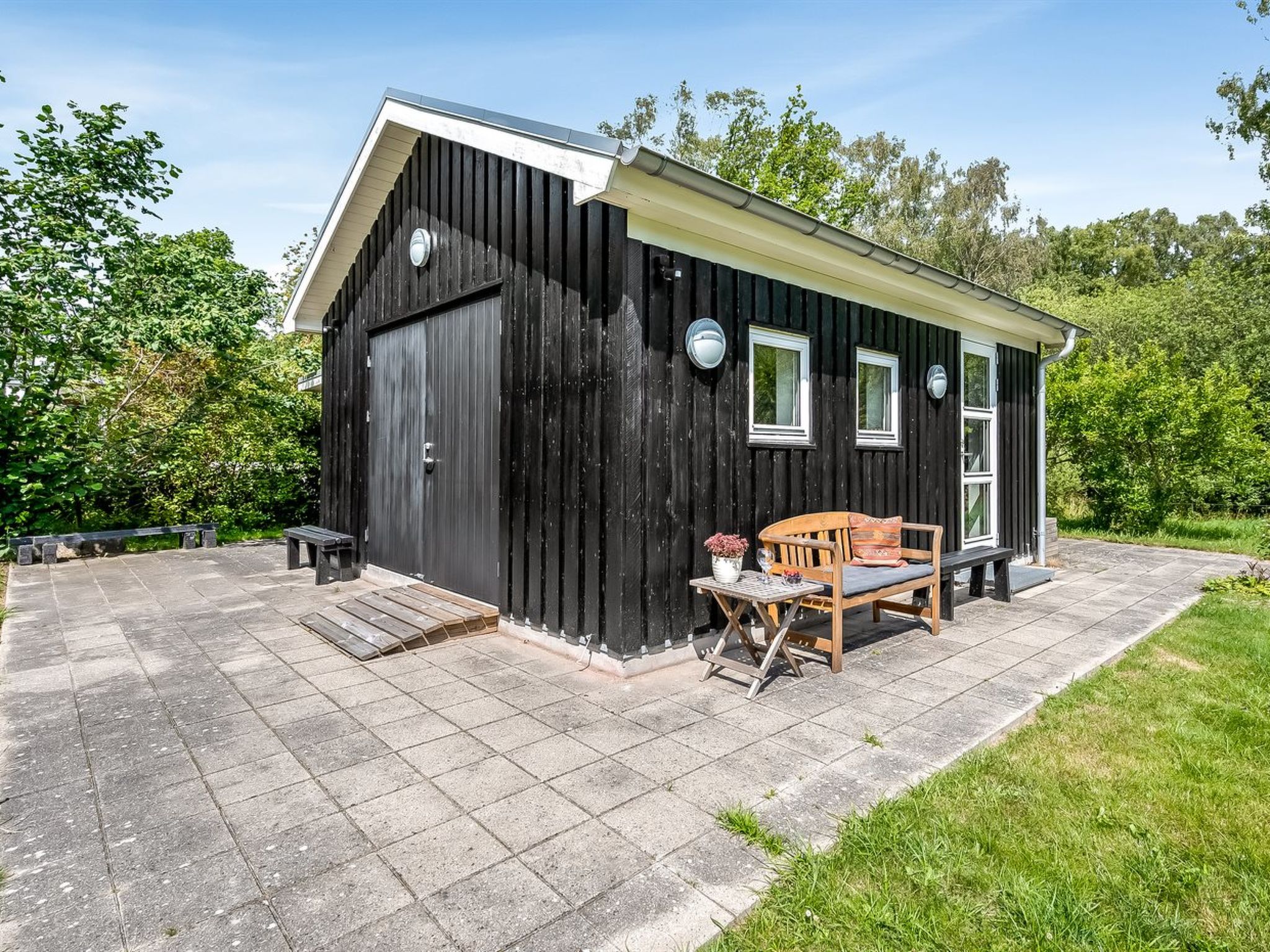 "Jyrki" - 100m from the sea-Draußen