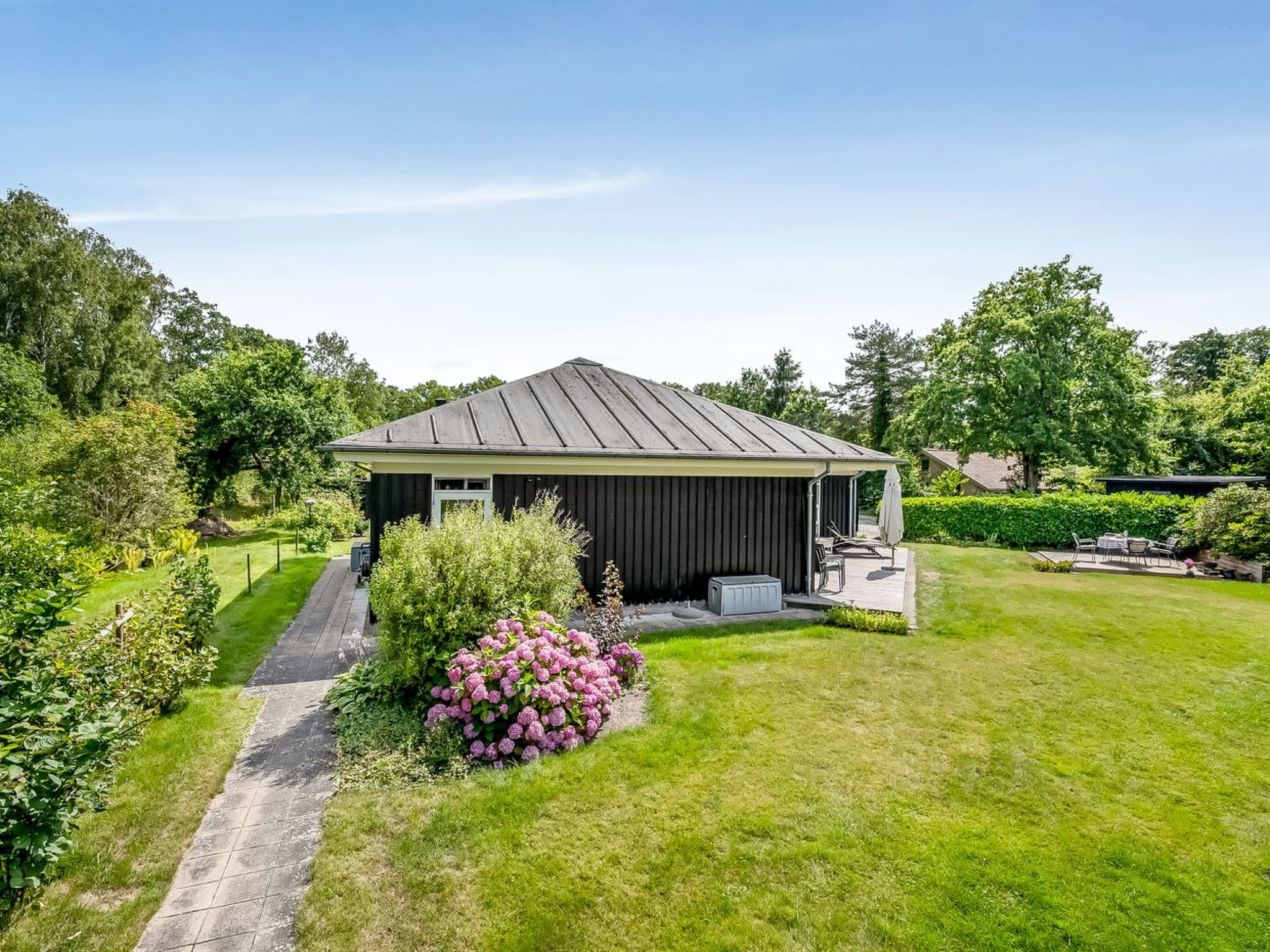 "Jyrki" - 100m from the sea-Draußen