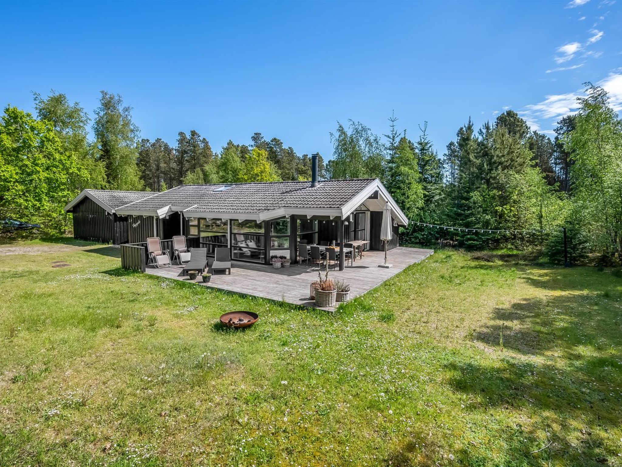 "Edvard" - 300m from the sea