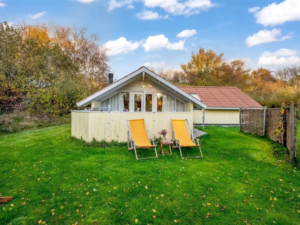 'Lenny' - 500m from the sea