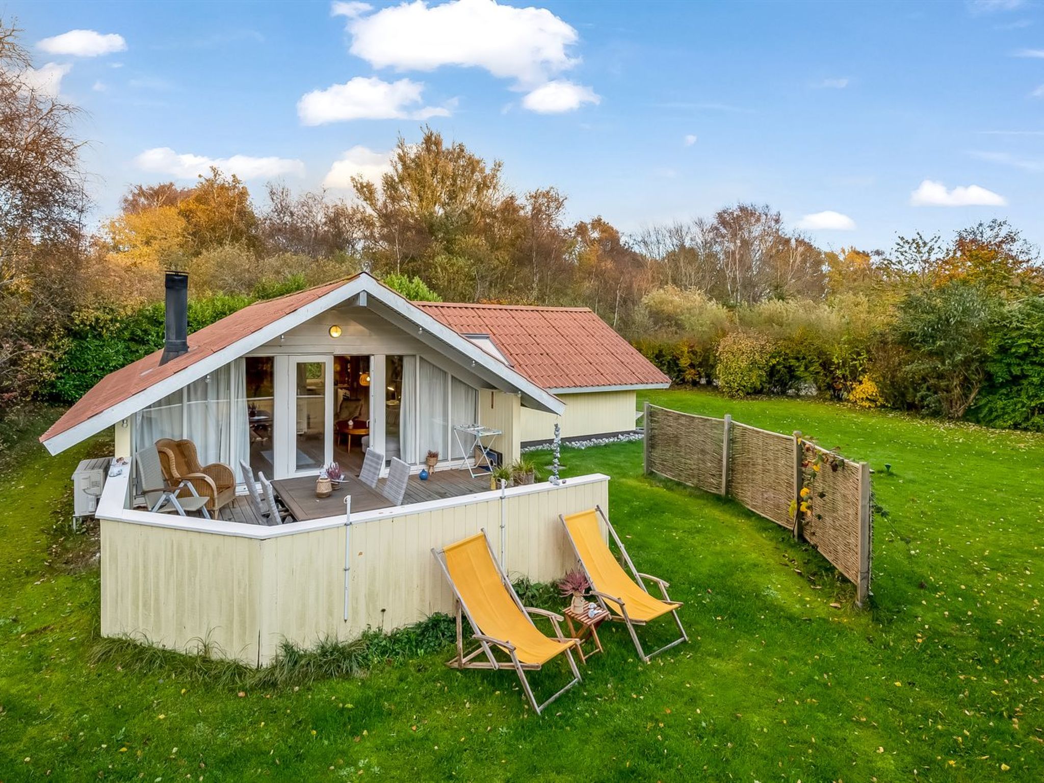 "Lenny" - 500m from the sea-Outside