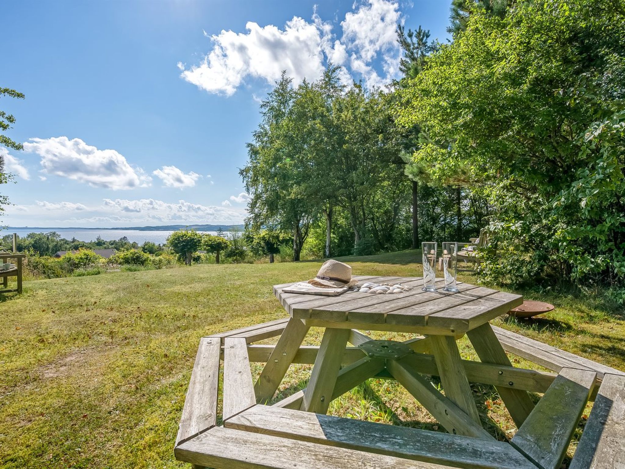 "Sybil" - 700m from the sea - Buiten