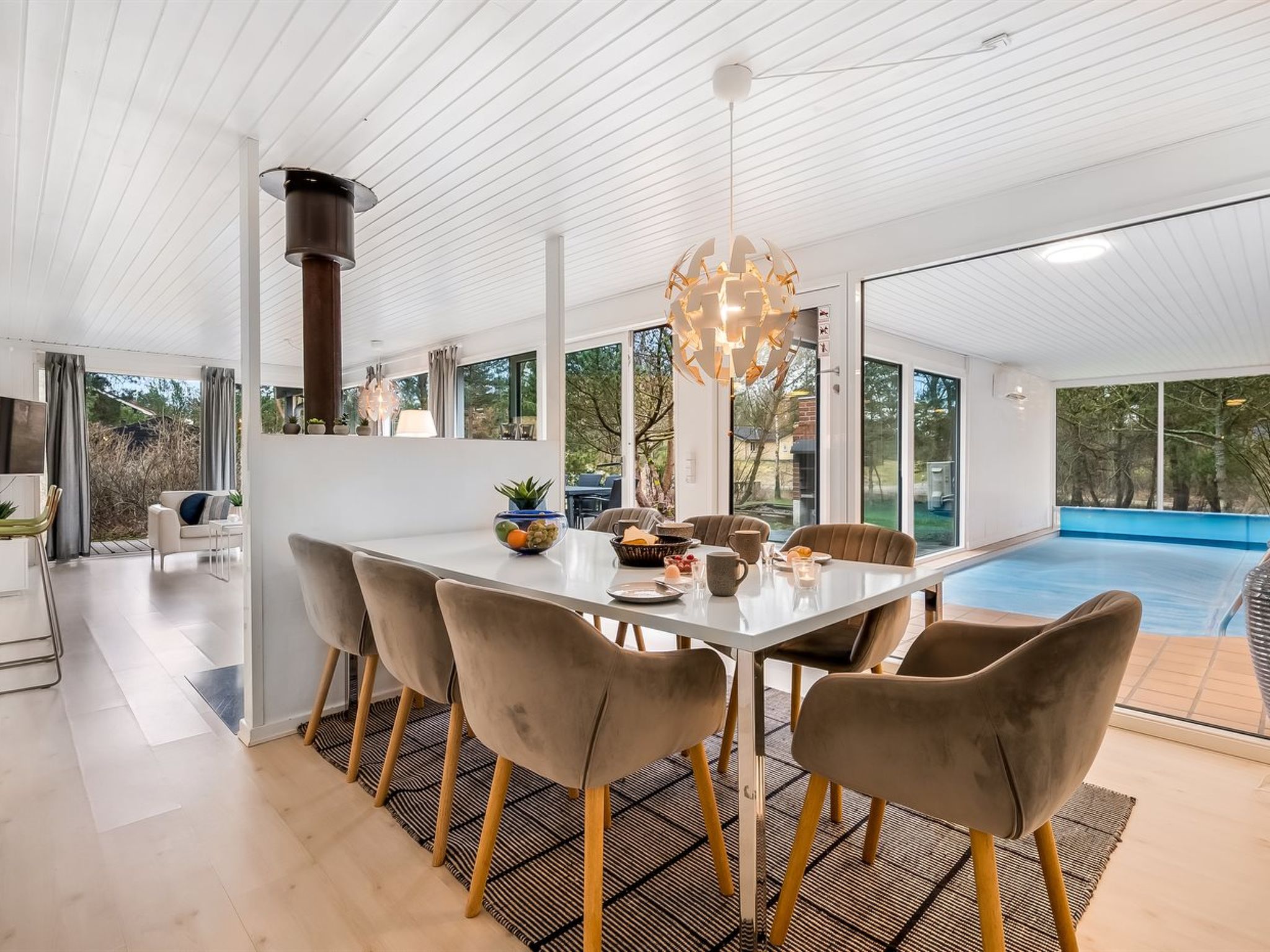 "Simjanka" - 800m from the sea-Drinnen