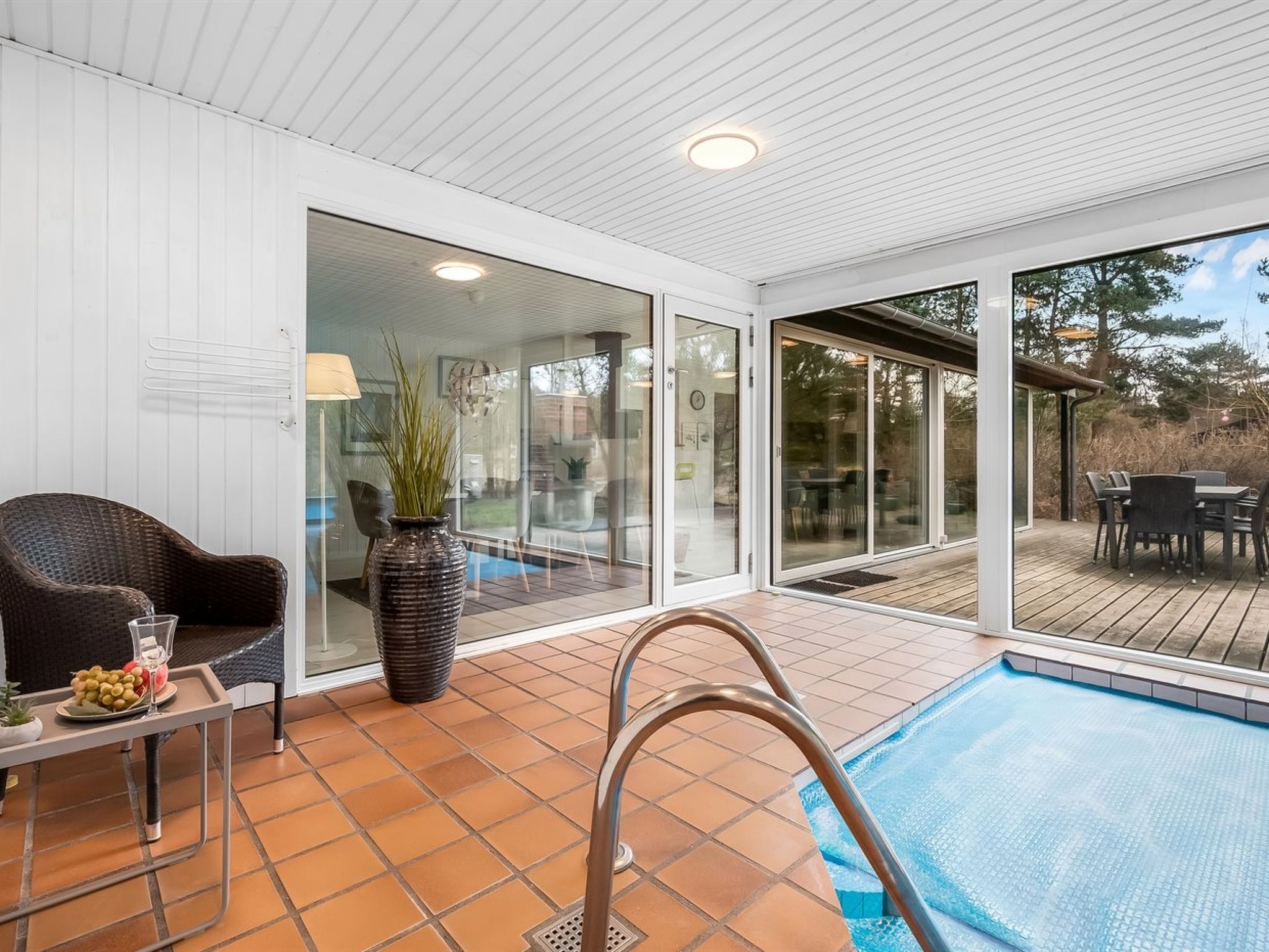 "Simjanka" - 800m from the sea-Draußen