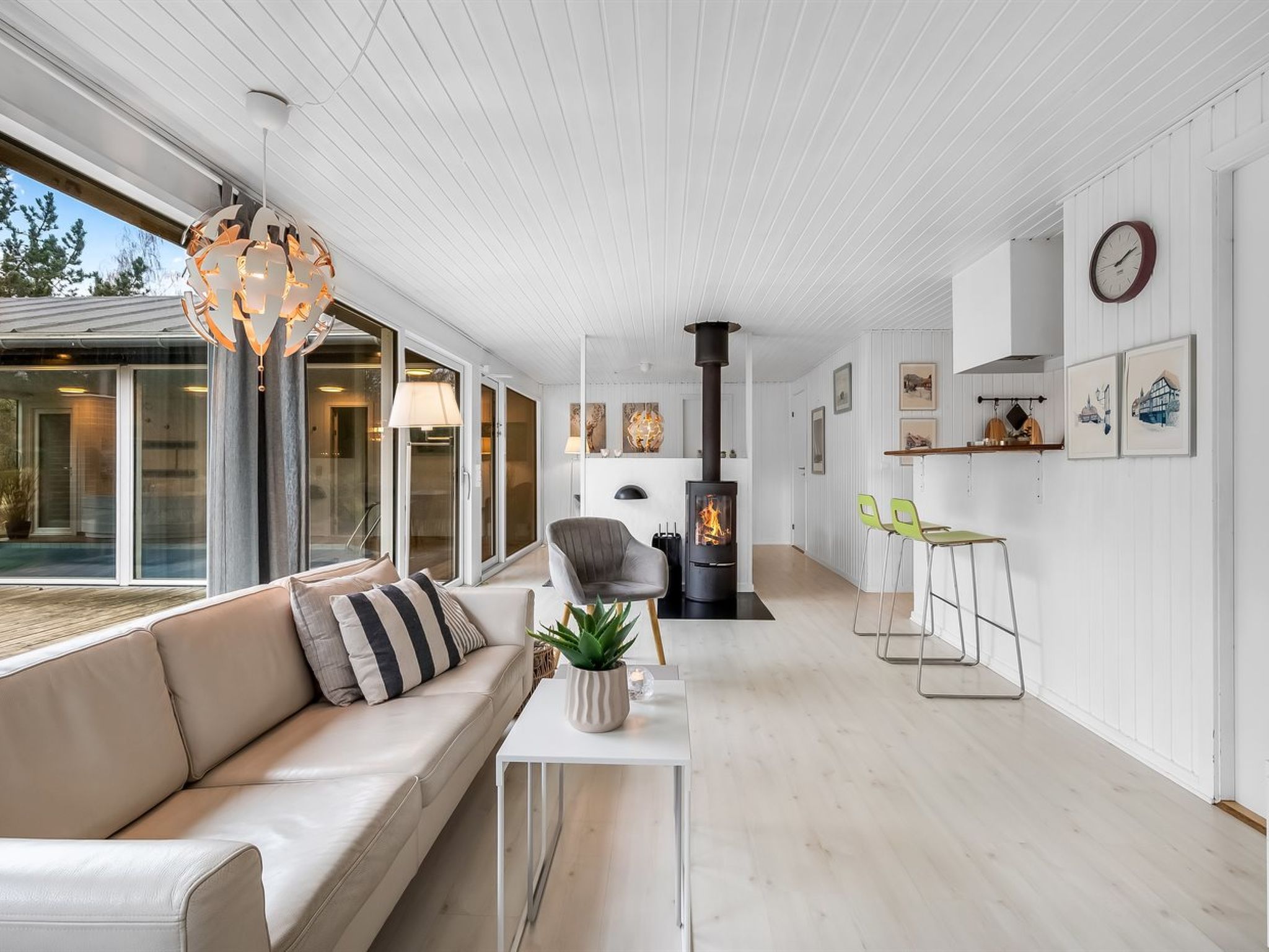 "Simjanka" - 800m from the sea-Drinnen