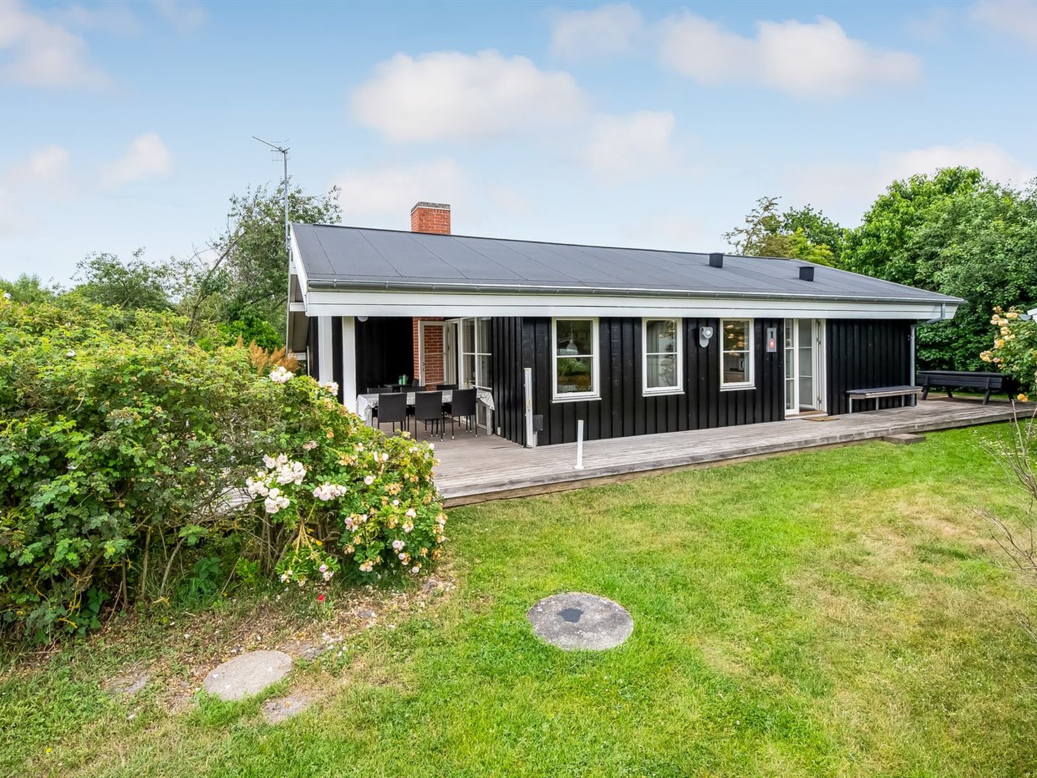 "Hava" - 250m from the sea