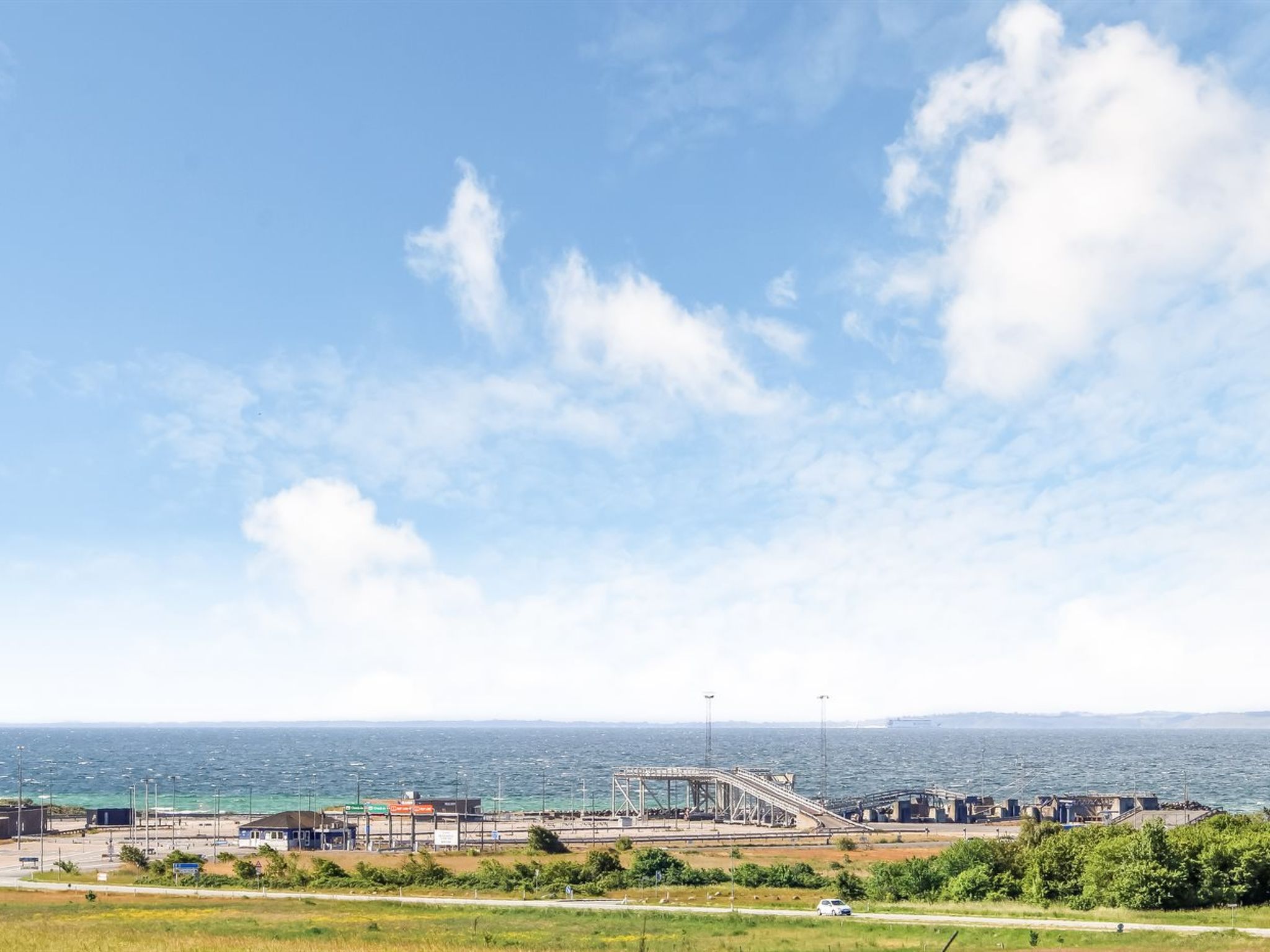 "Delan" - 650m from the sea