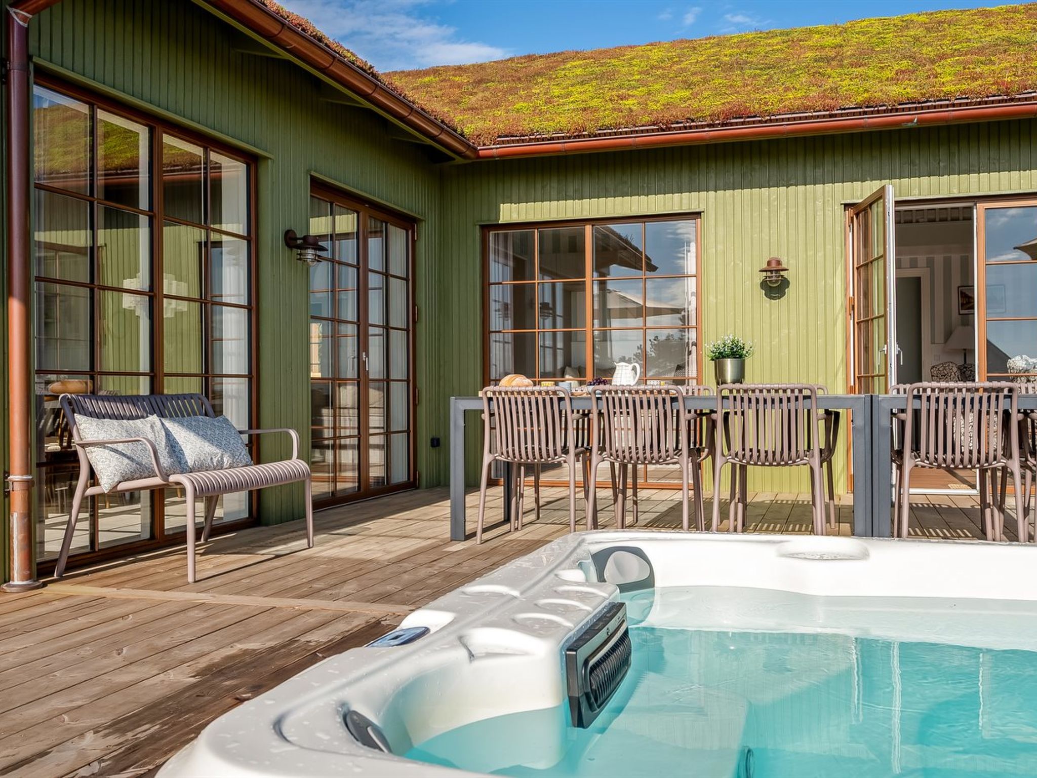 "Delan" - 650m from the sea - Buiten