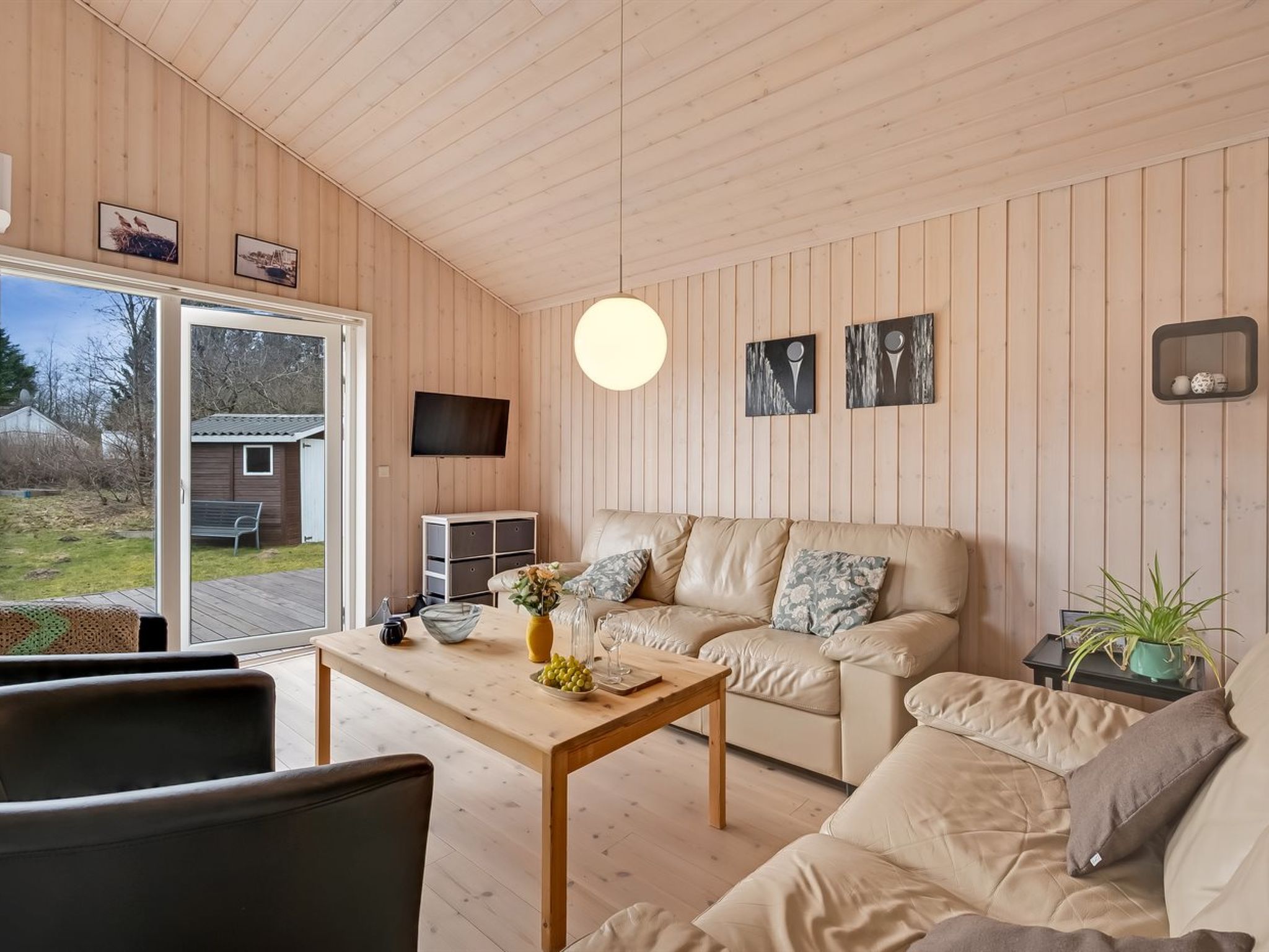 "Vilhelm" - 7.5km from the sea - Inside