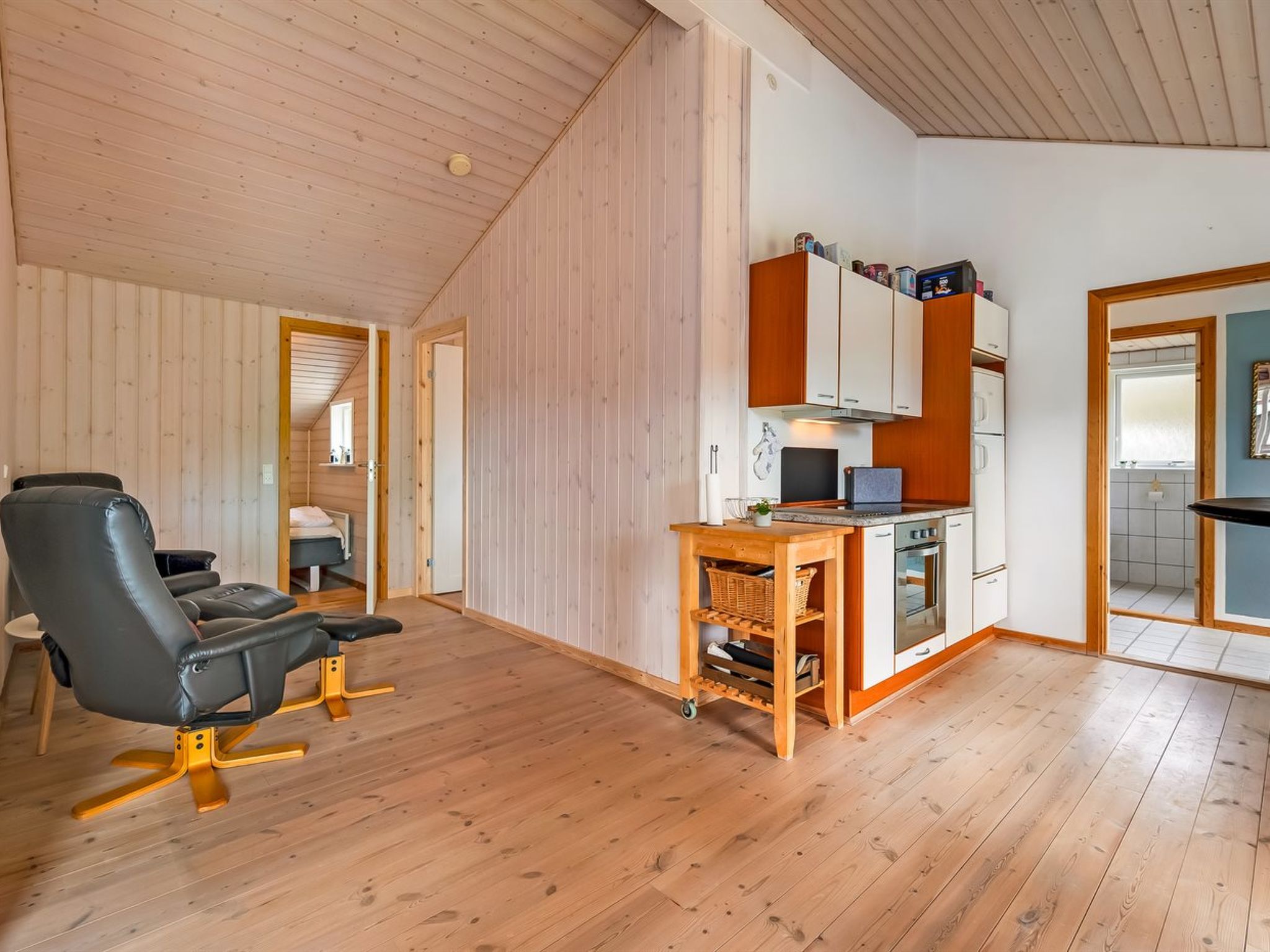 "Vilhelm" - 7.5km from the sea - Inside