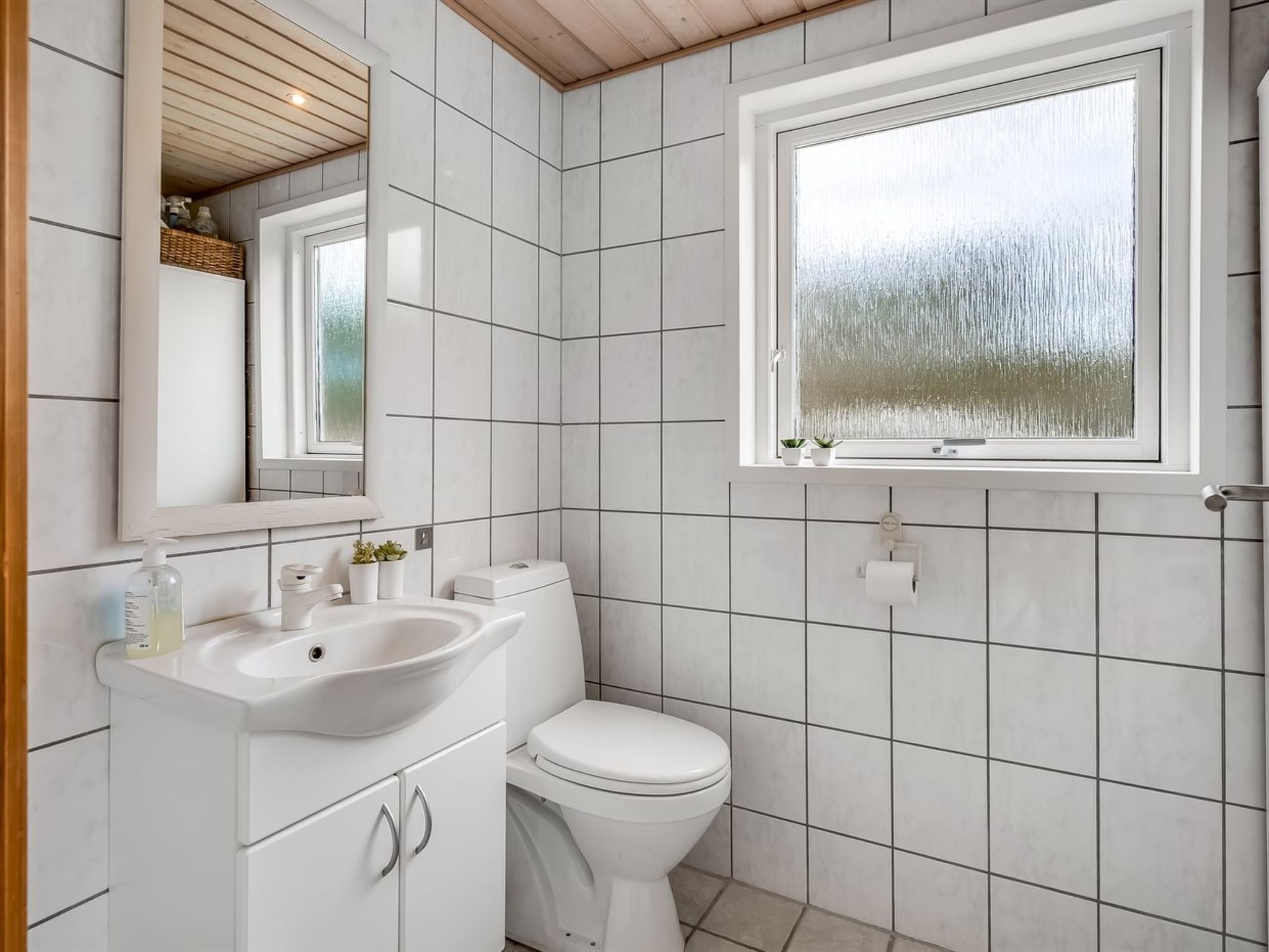 "Vilhelm" - 7.5km from the sea - Inside