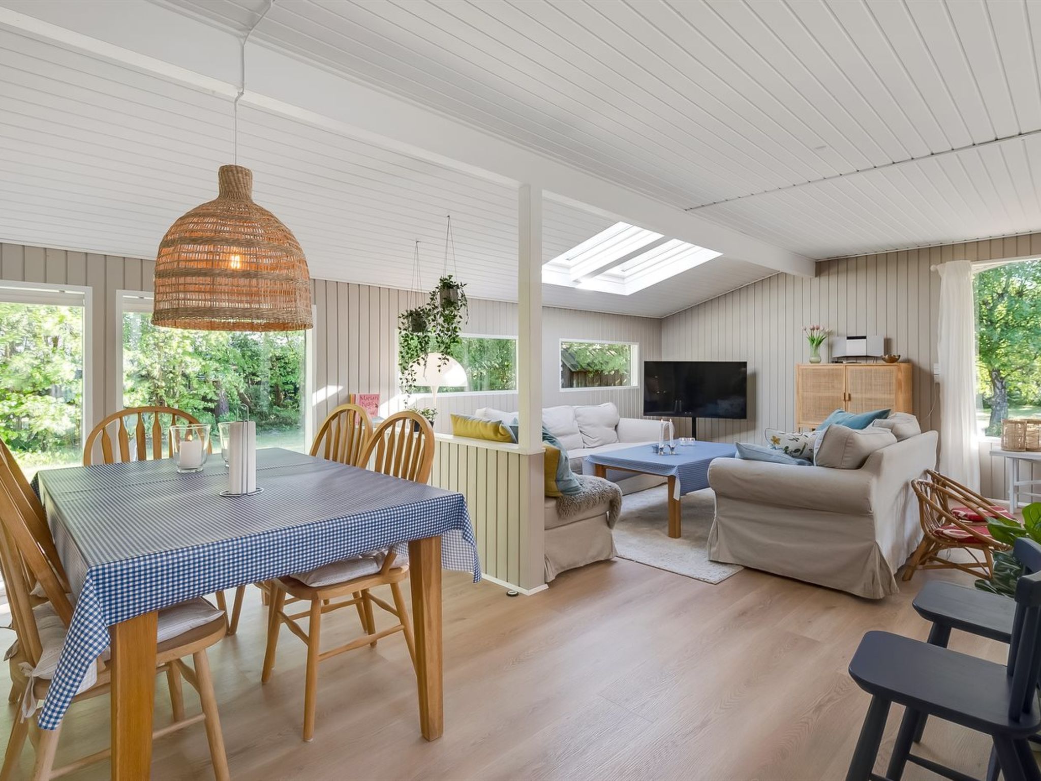 "Skuli" - 300m from the sea - Dedans