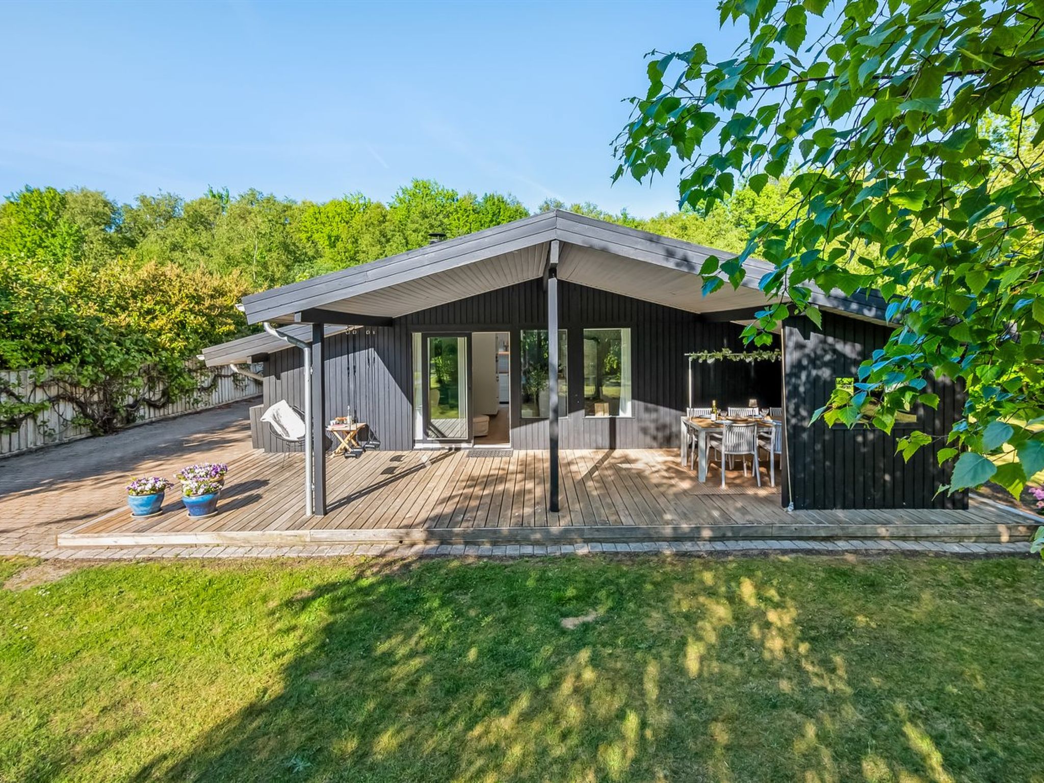 "Skuli" - 300m from the sea
