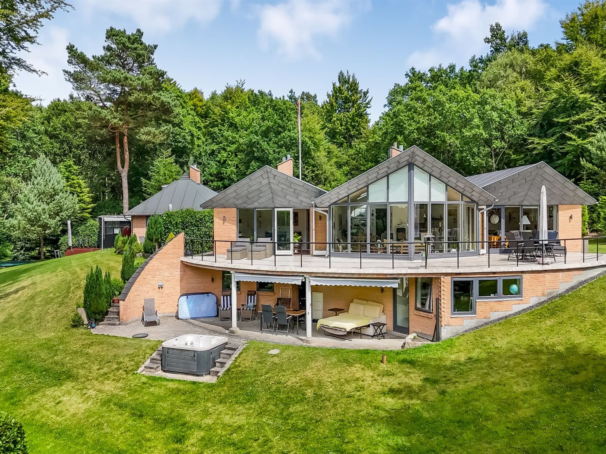 "Berenice" - 500m from the sea - Buiten