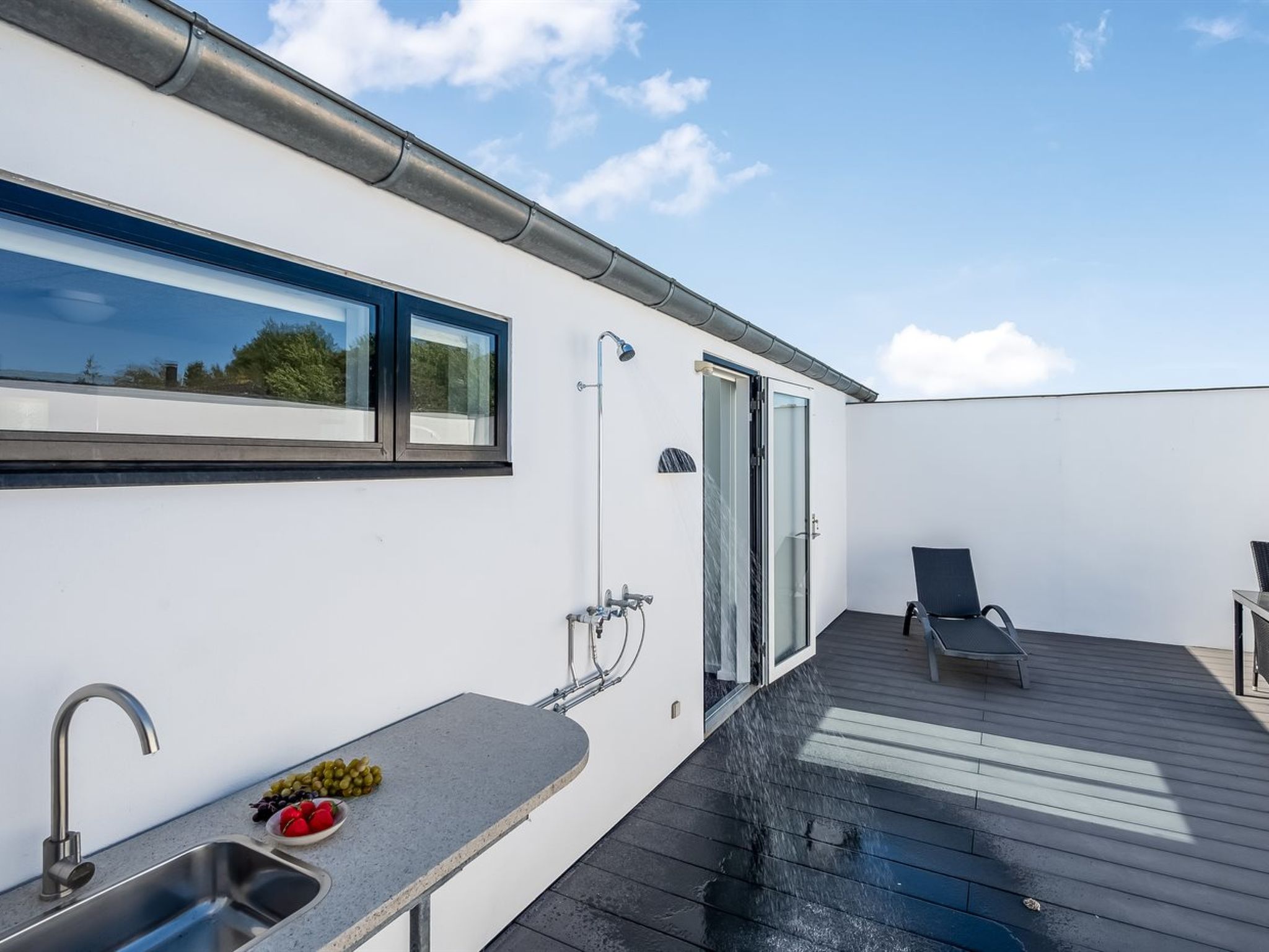 "Jorkin" - 150m from the sea - Draußen