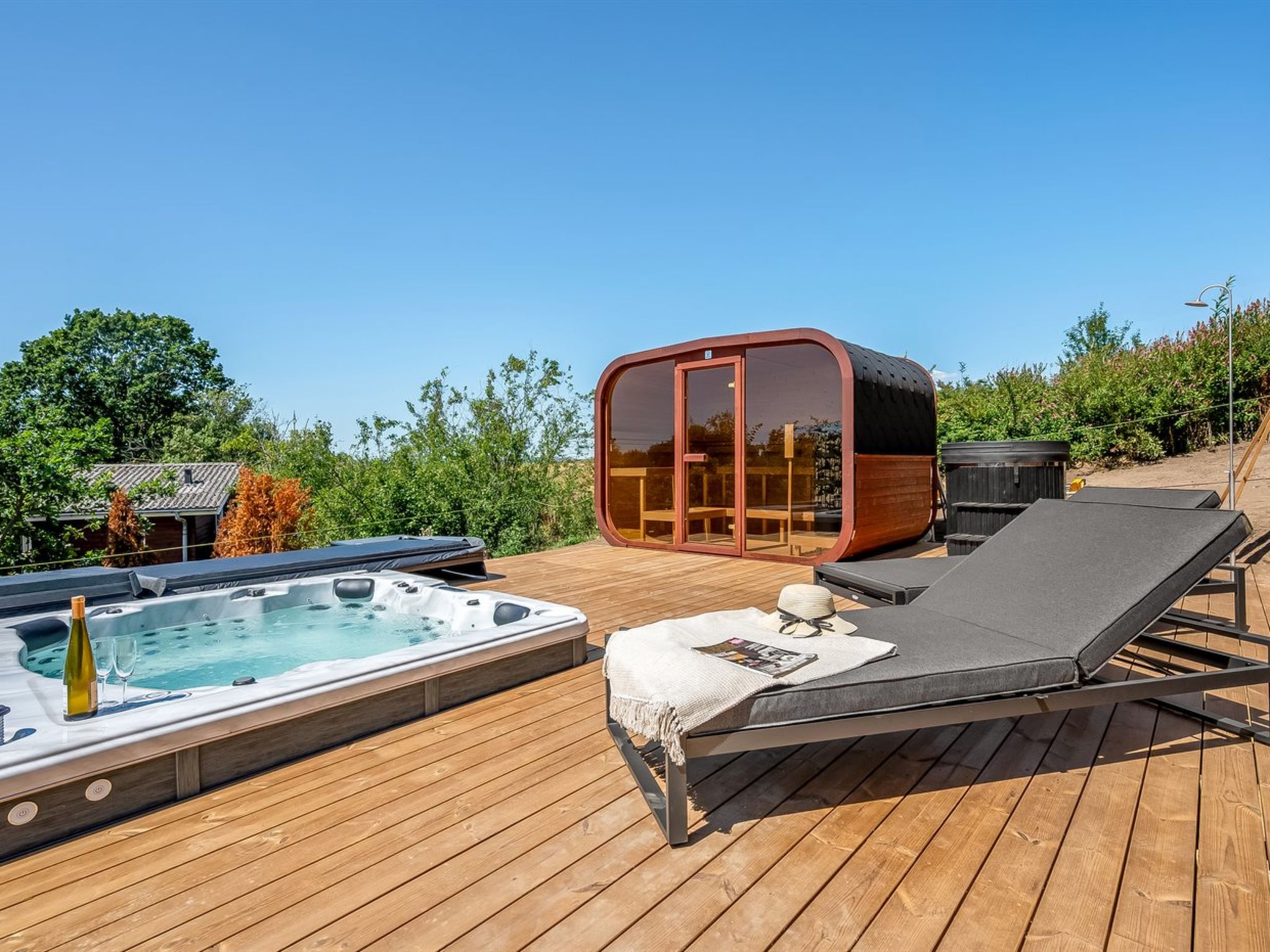 "Hubertina" - 900m from the sea