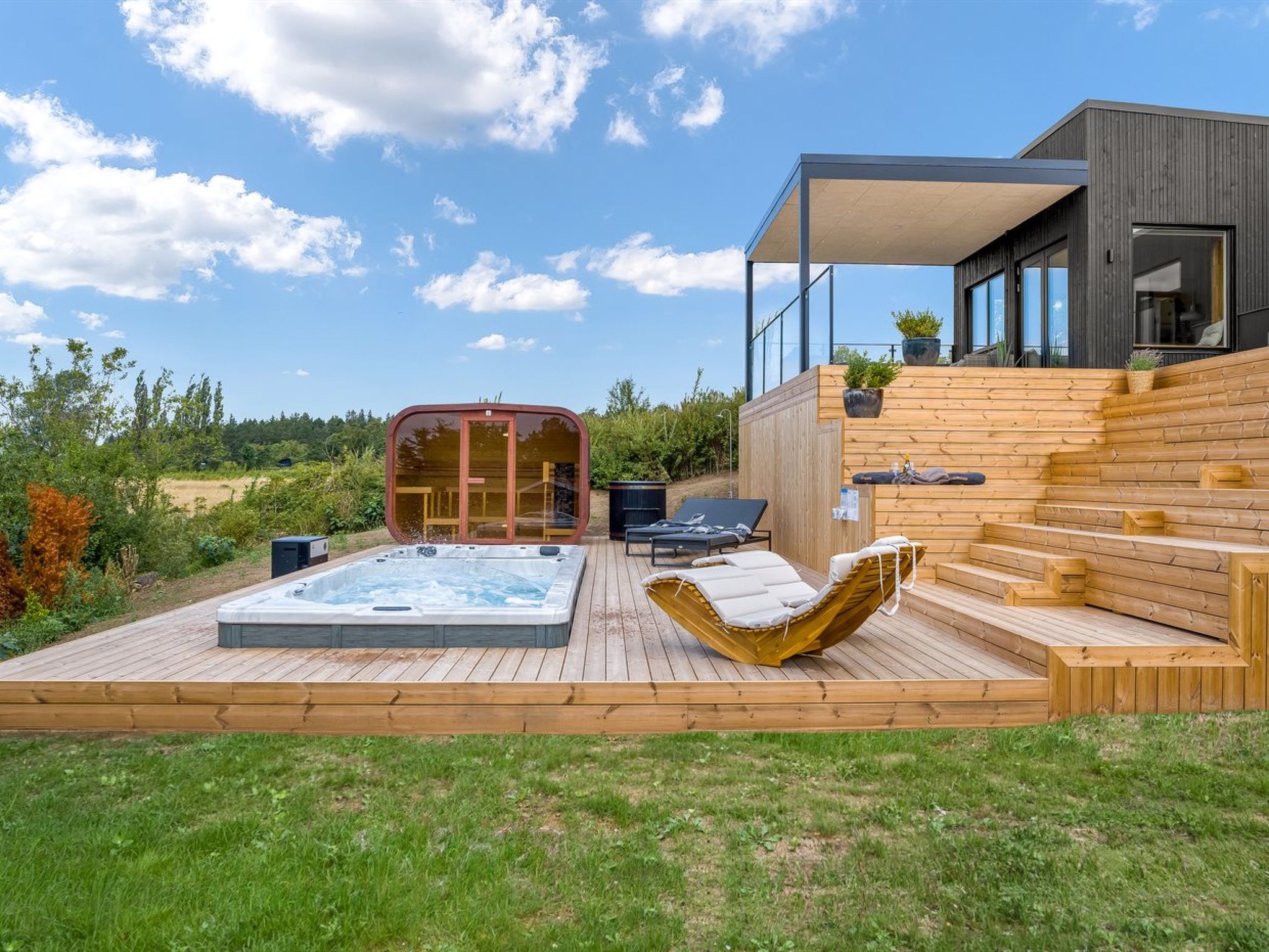 "Hubertina" - 900m from the sea - Buiten