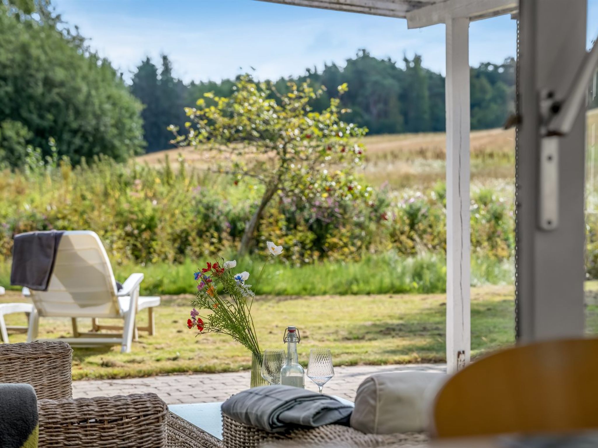 "Roar" - 7.5km from the sea - Buiten