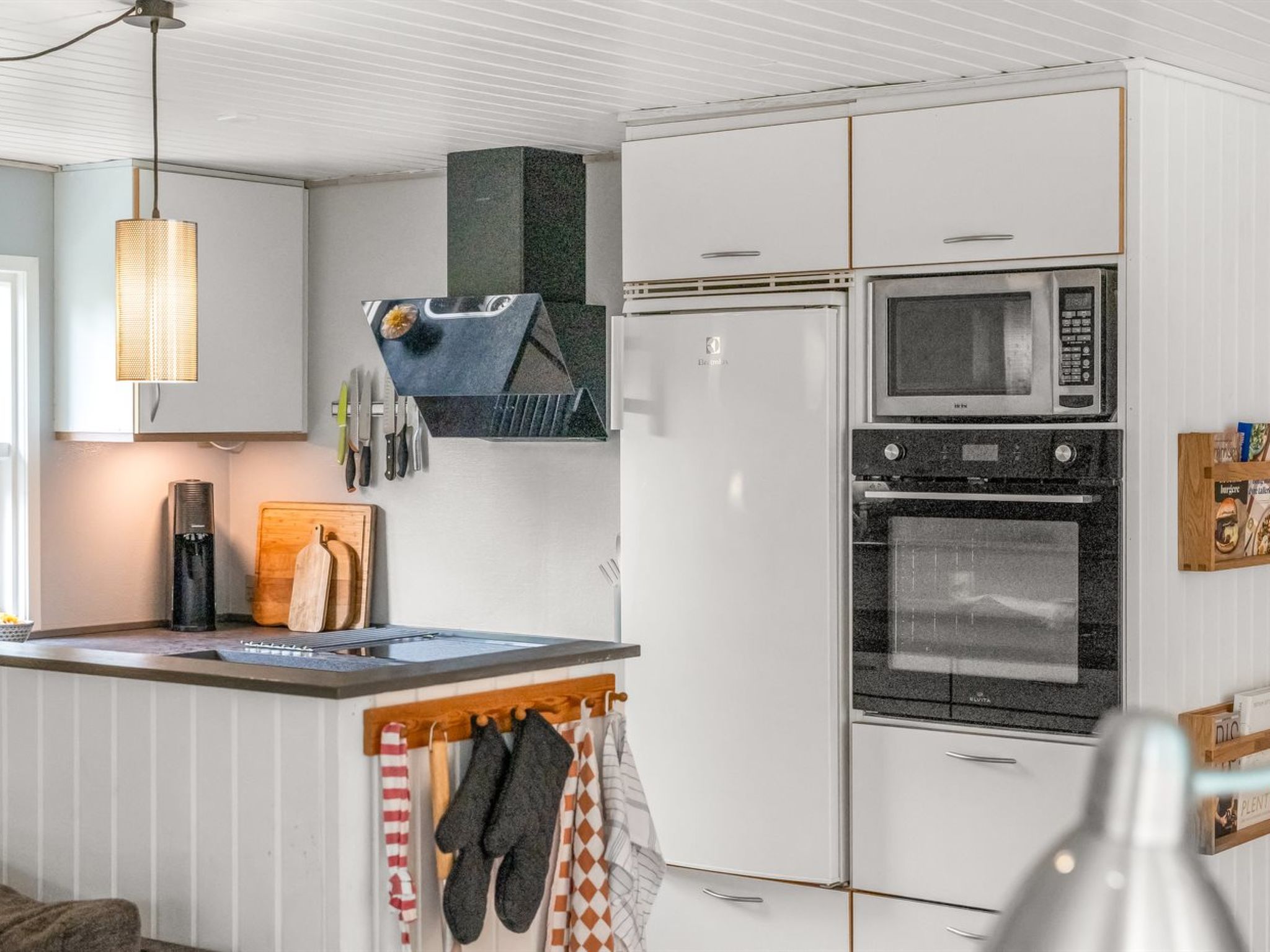 "Aisa" - 200m from the sea - Binnen