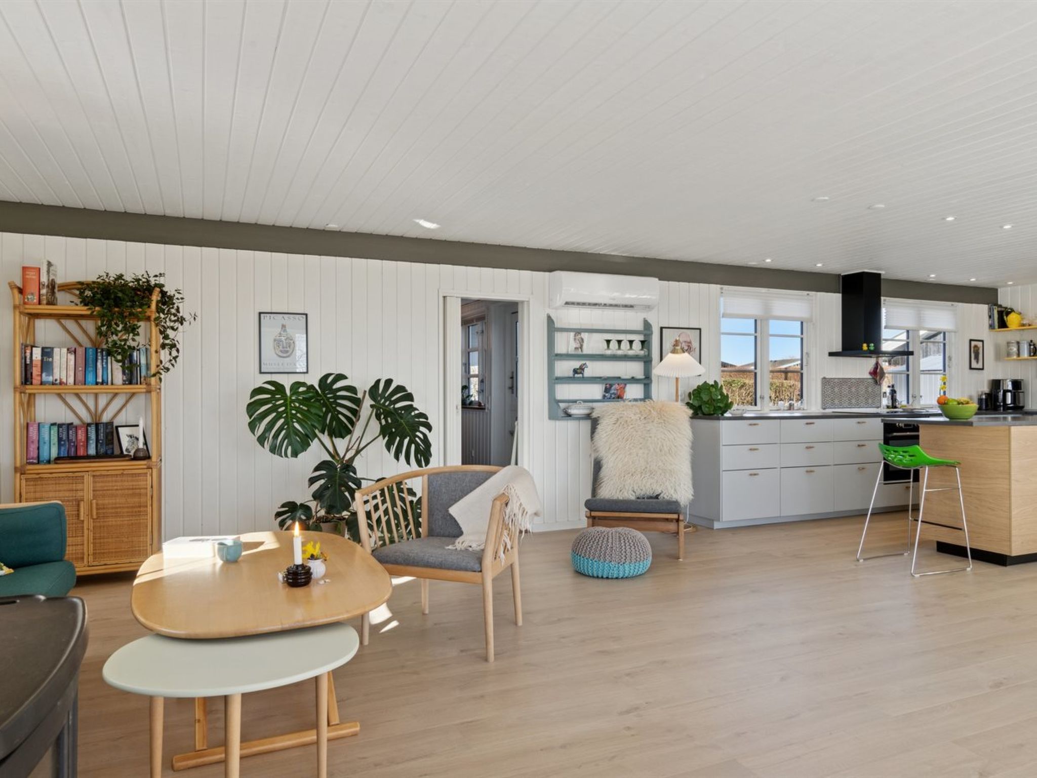 "Reinhold" - 200m from the sea-Binnen