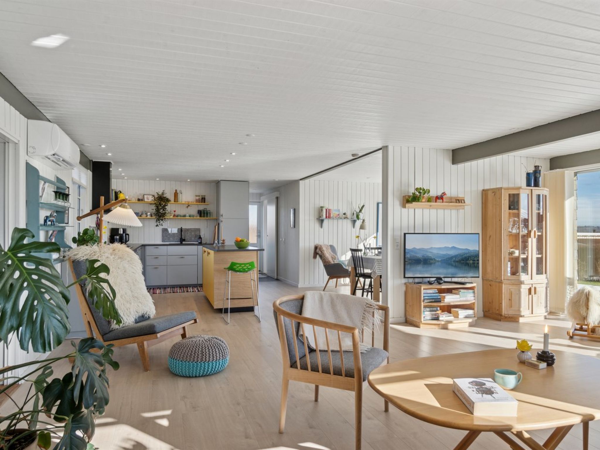 "Reinhold" - 200m from the sea-Binnen