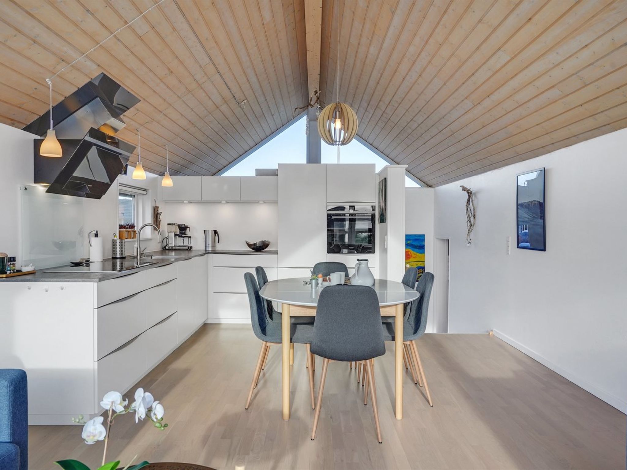 "Gudserk" - 50m from the sea - Drinnen