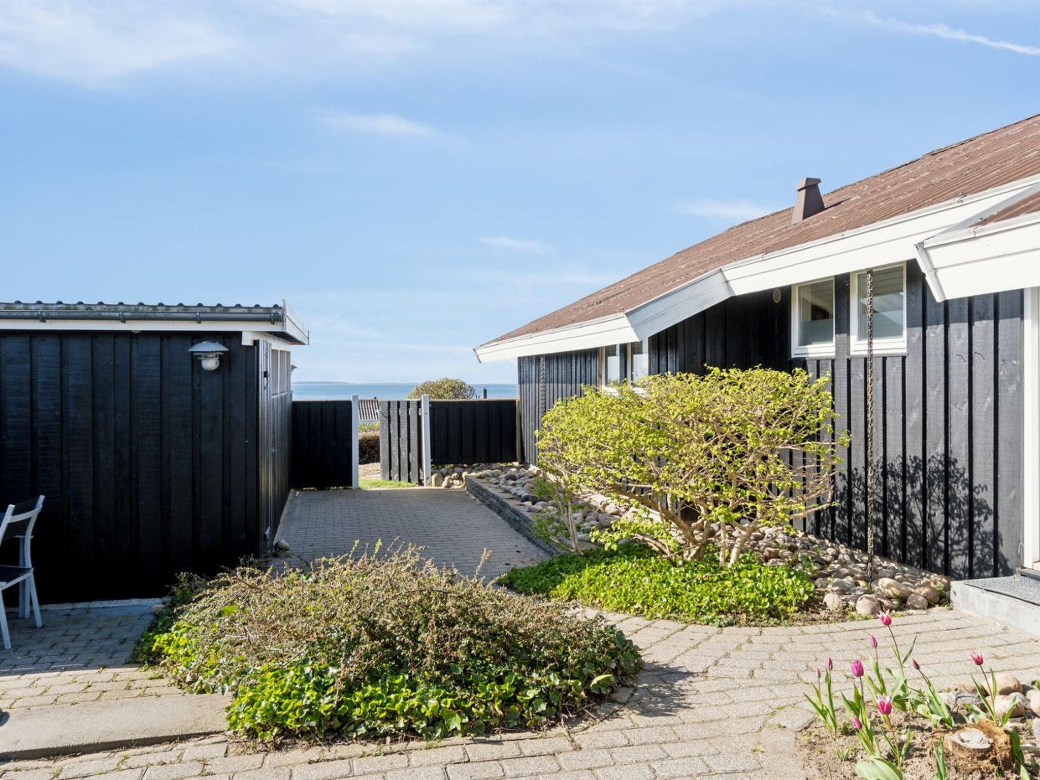 "Majken" - 225m from the sea - Buiten