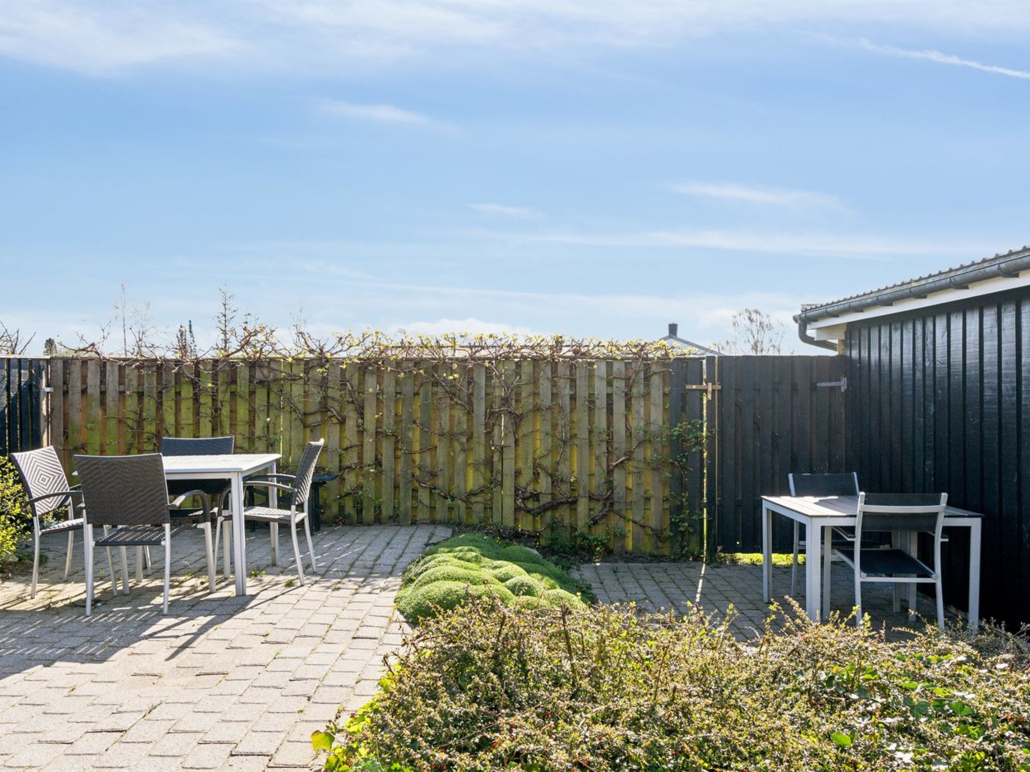 "Majken" - 225m from the sea - Buiten
