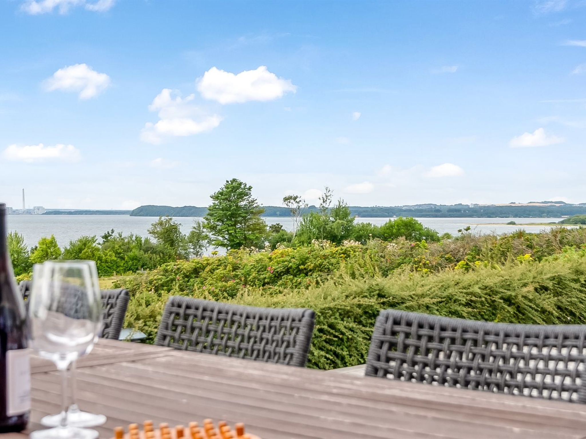 "Majken" - 225m from the sea